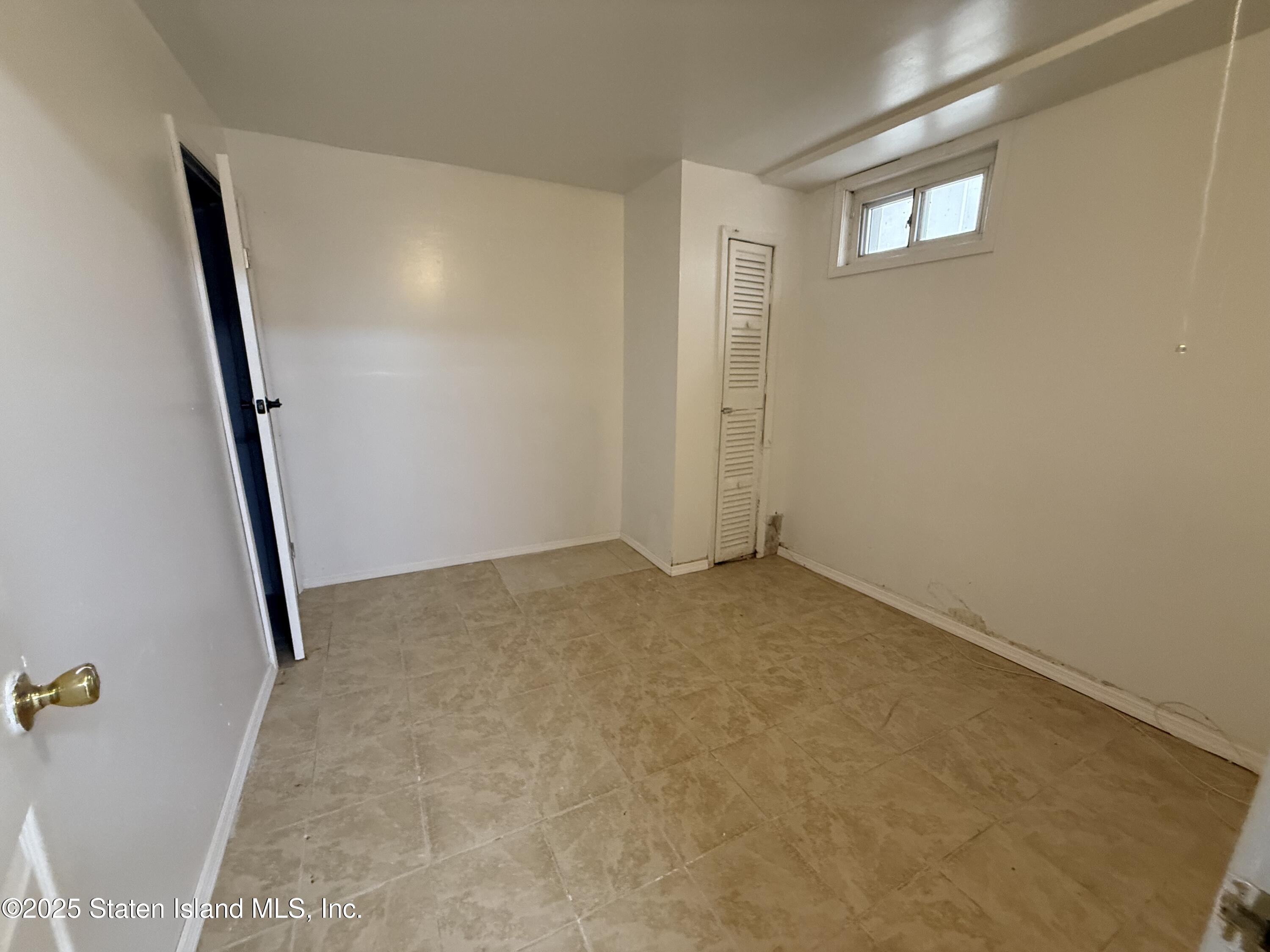 187 Keating Place, Staten Island, NY, 10314 image 32