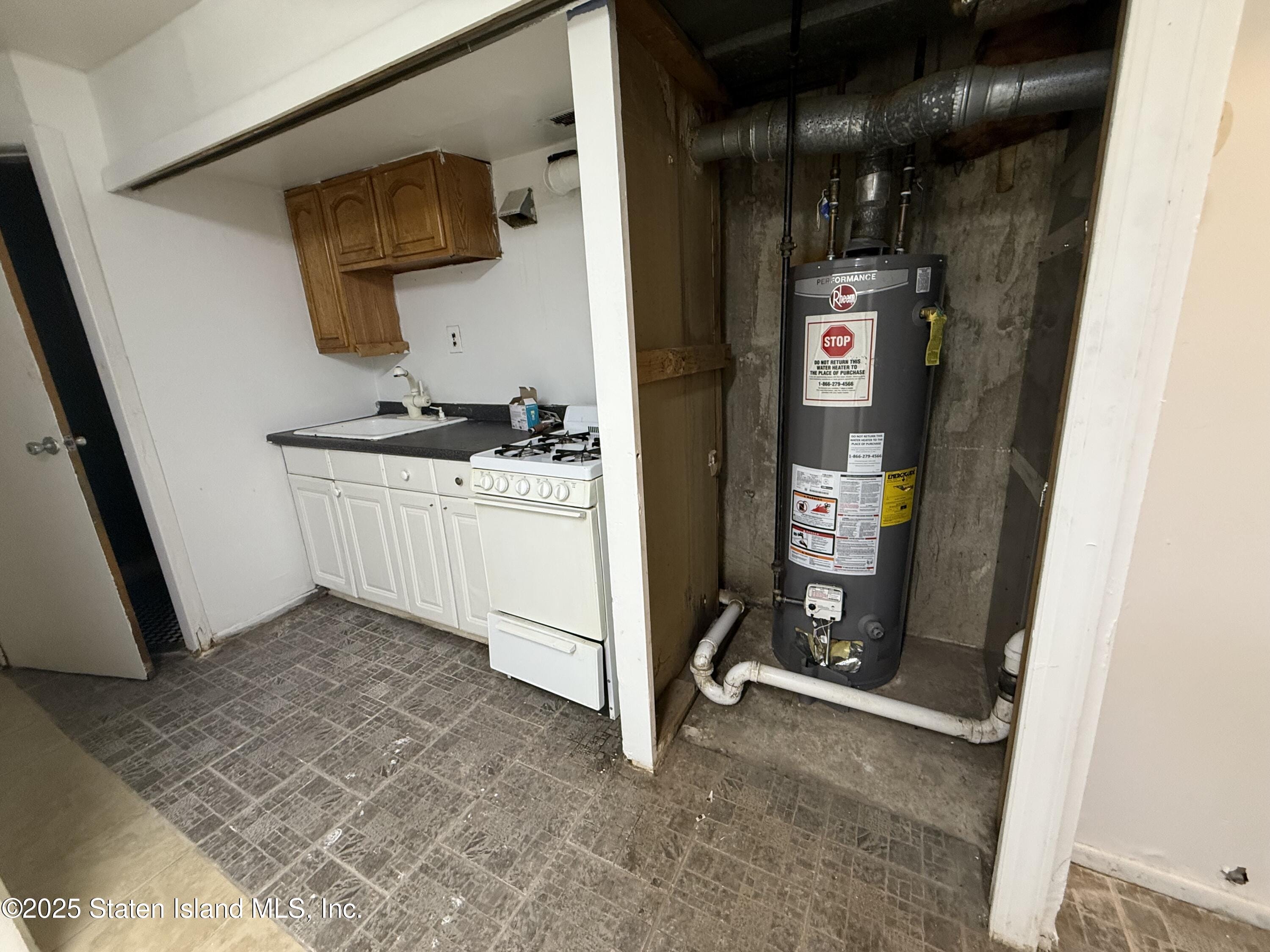 187 Keating Place, Staten Island, NY, 10314 image 28