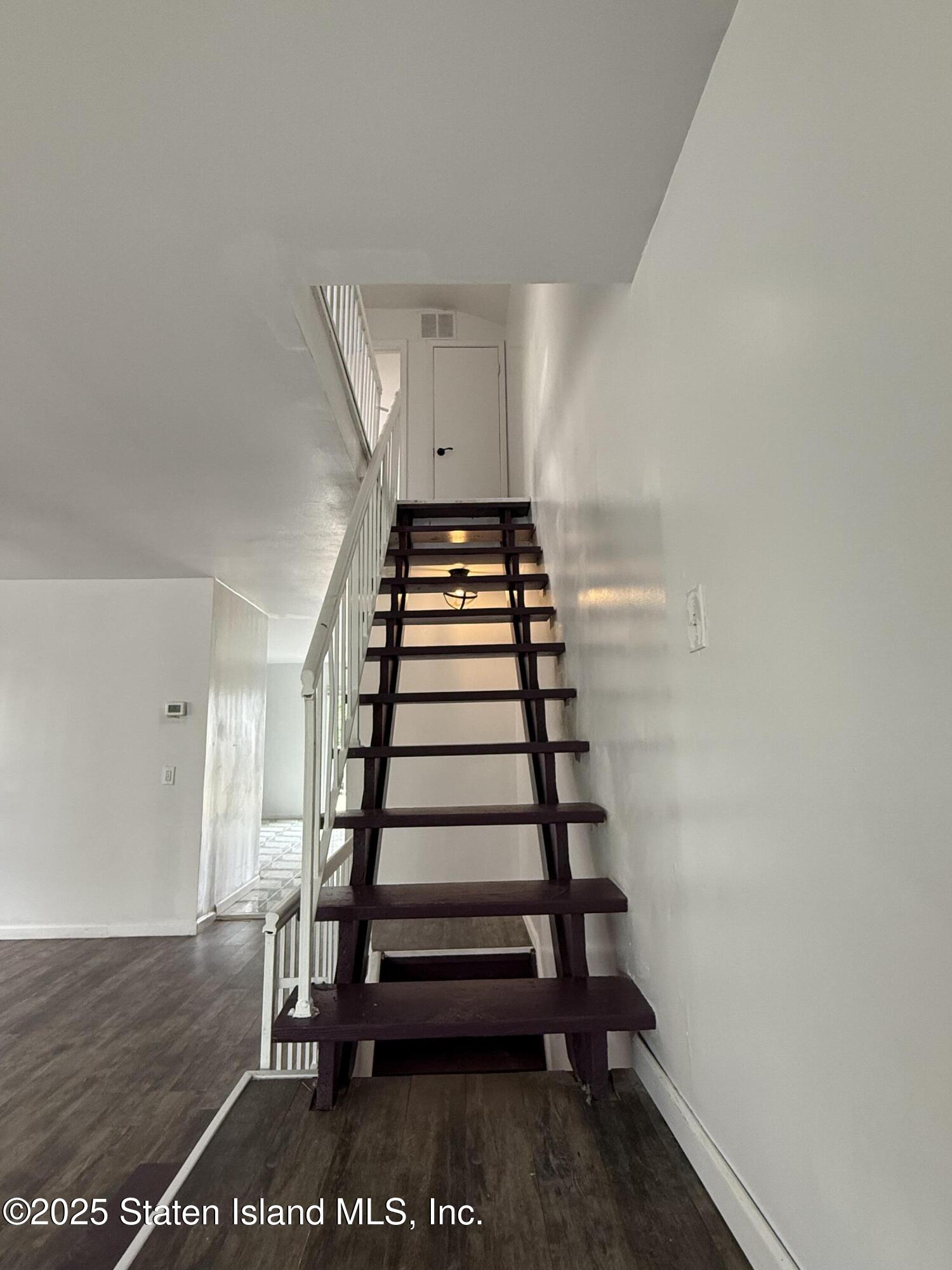 187 Keating Place, Staten Island, NY, 10314 image 18