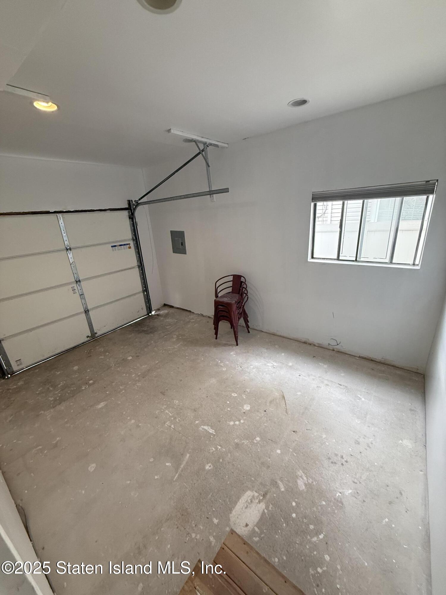 187 Keating Place, Staten Island, NY, 10314 image 34