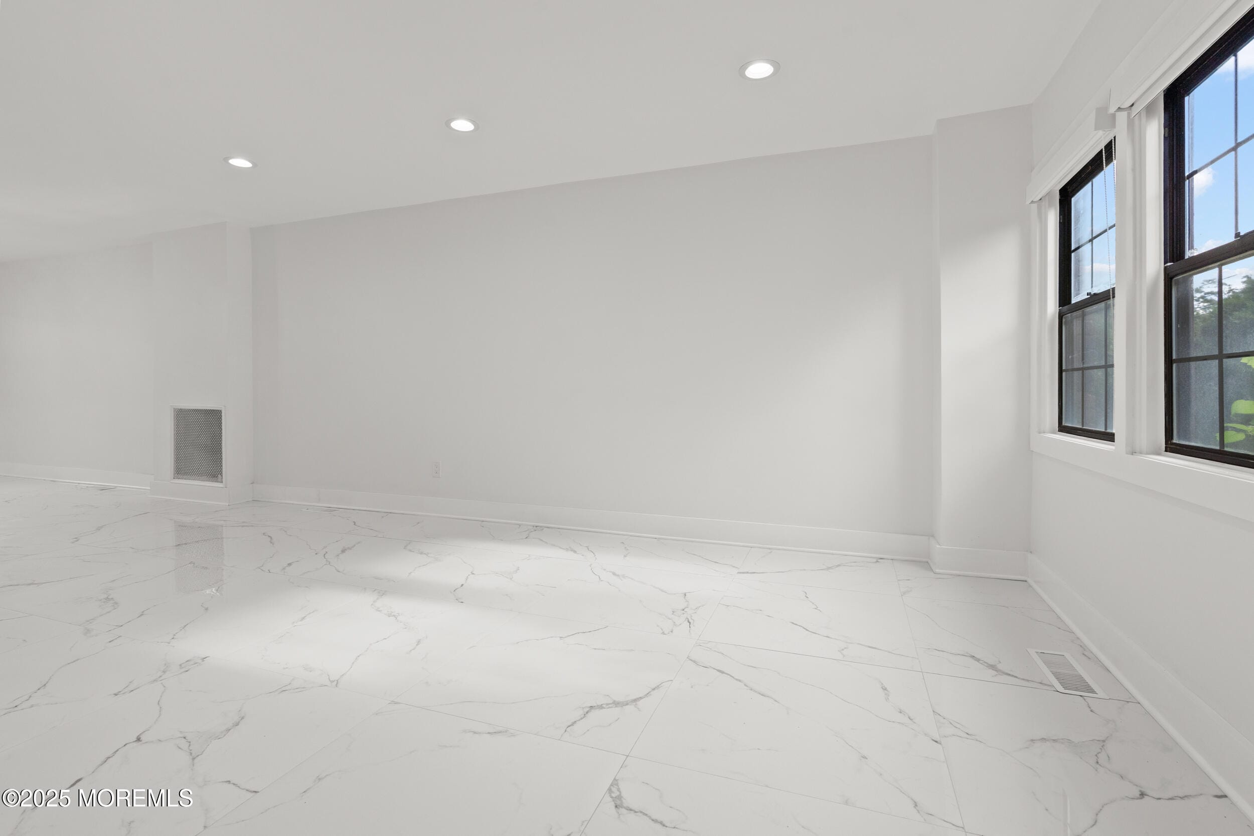 1001 Norwood Avenue 5 Image 5