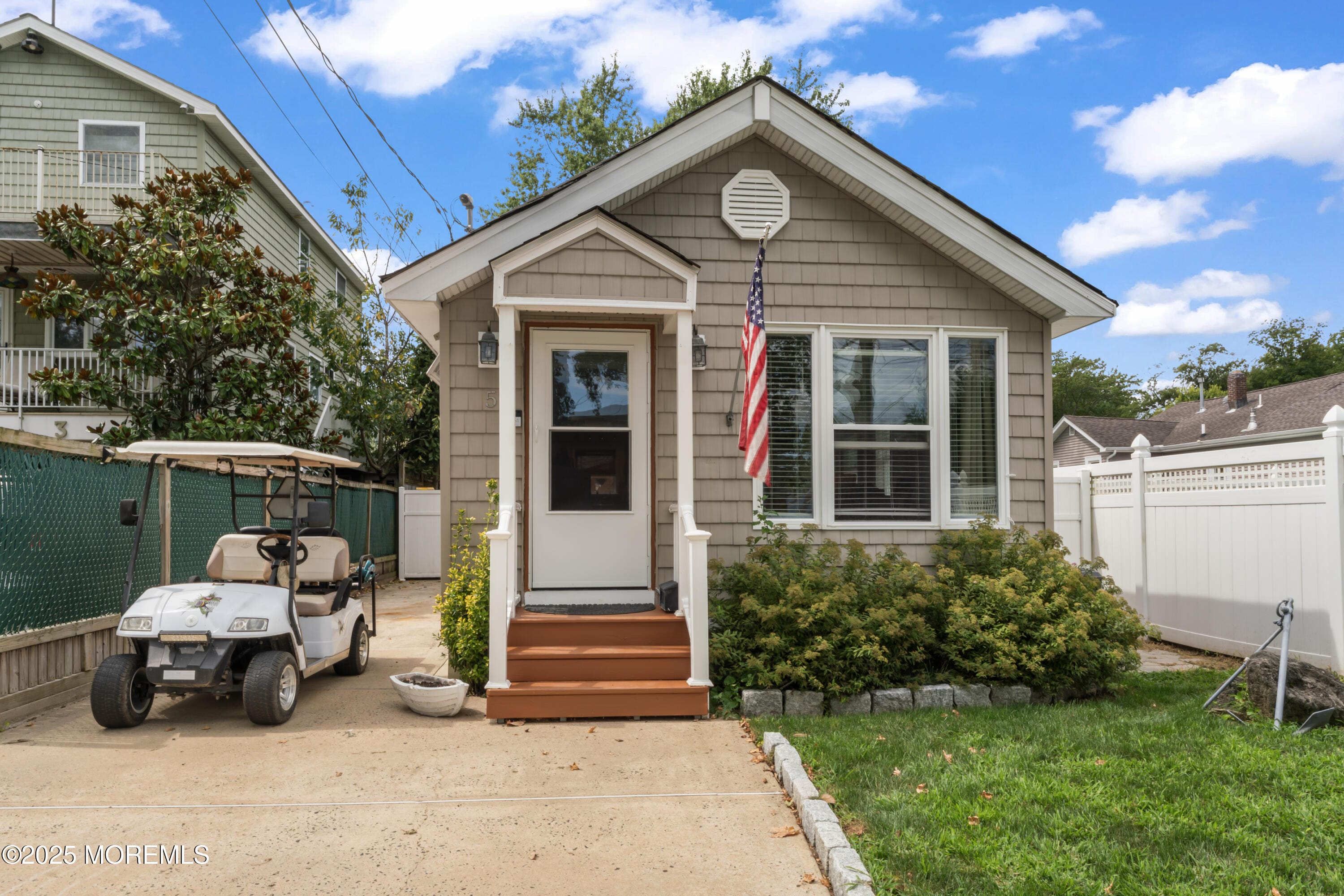 5 Riverview Avenue Image 1