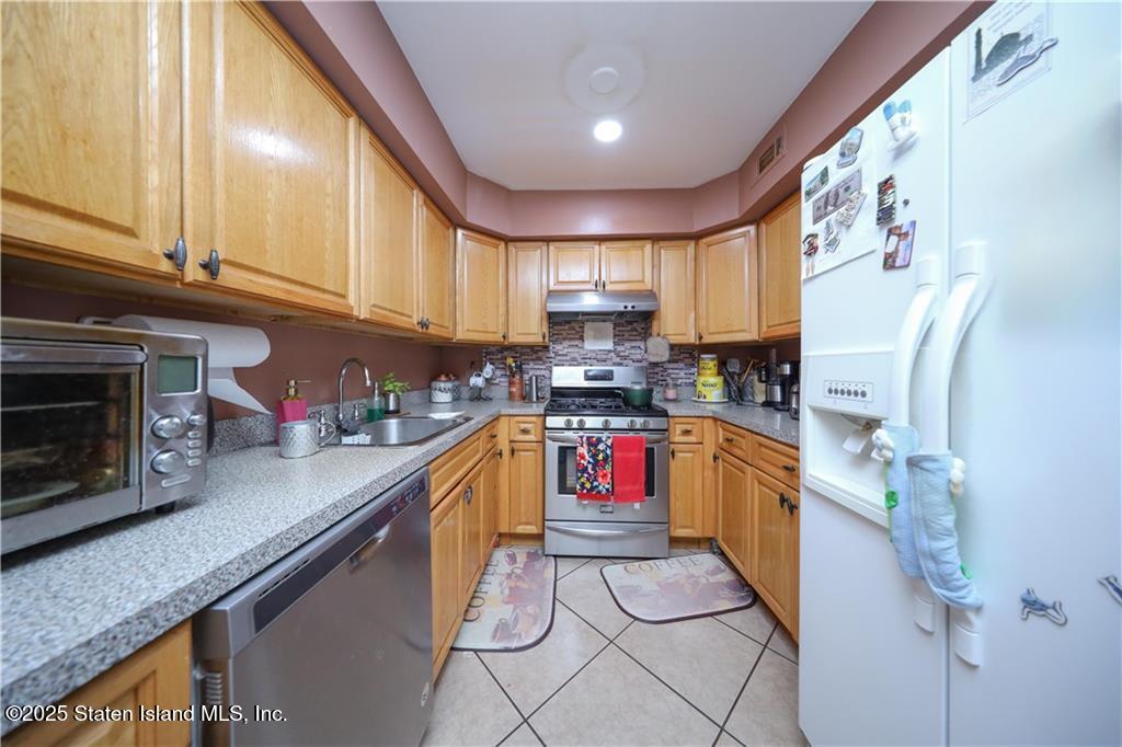 300 Andros Avenue A, Staten Island, NY, 10303 image 7