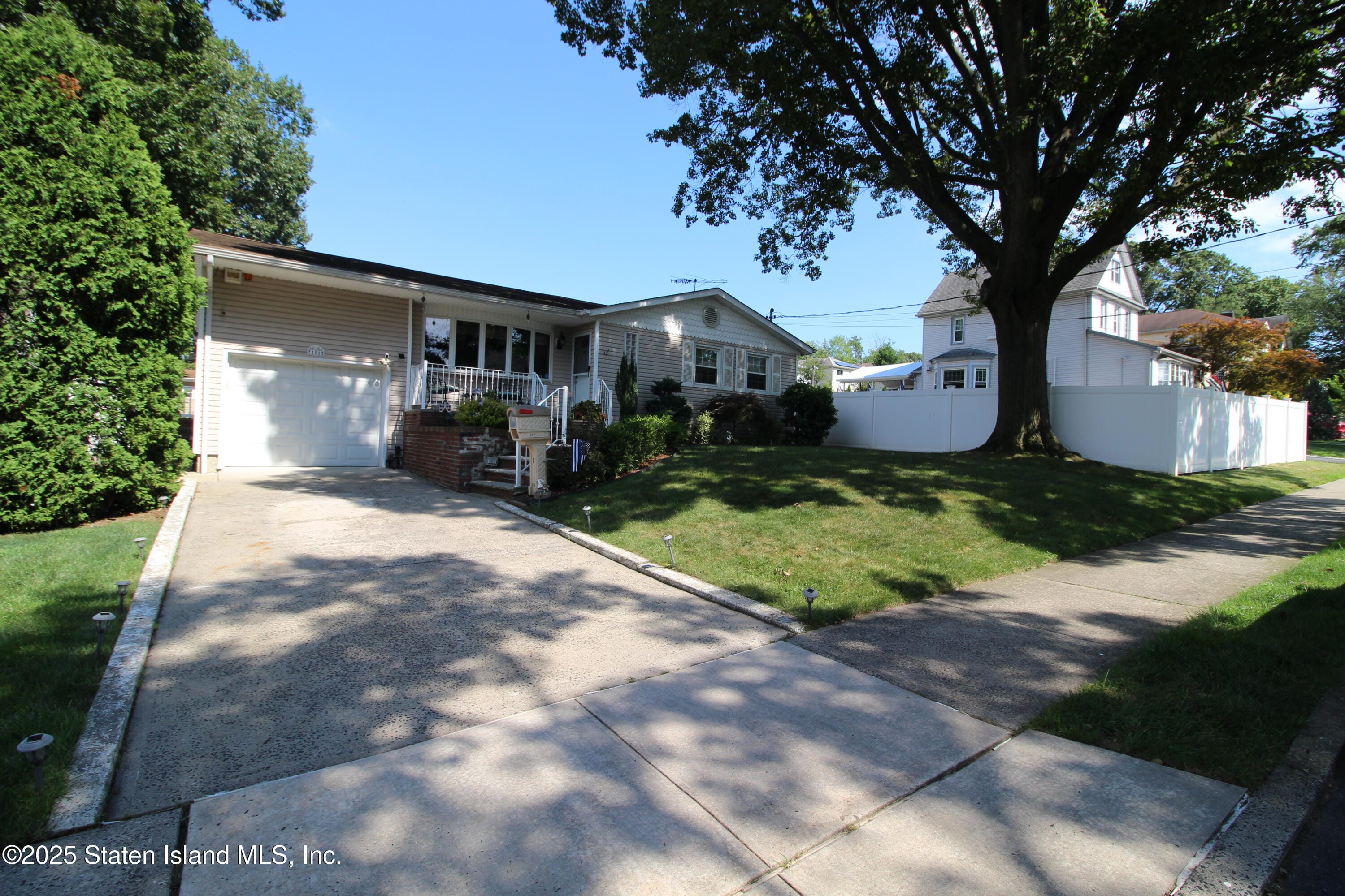 181 Perry Avenue Image 2