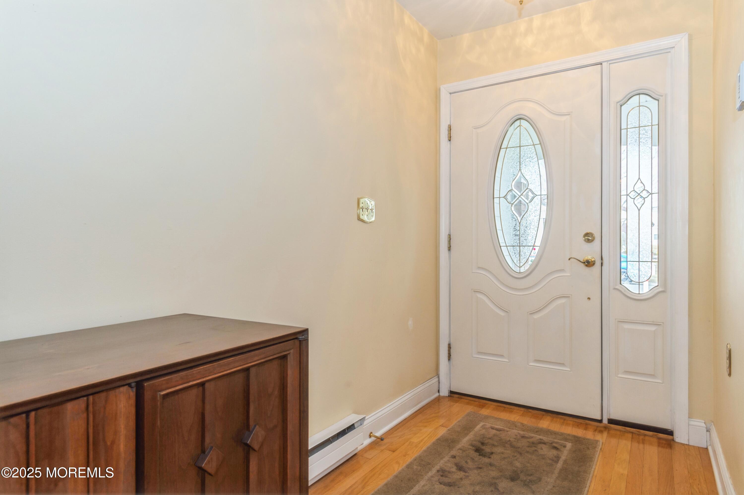 29 Woodstock Lane Image 3