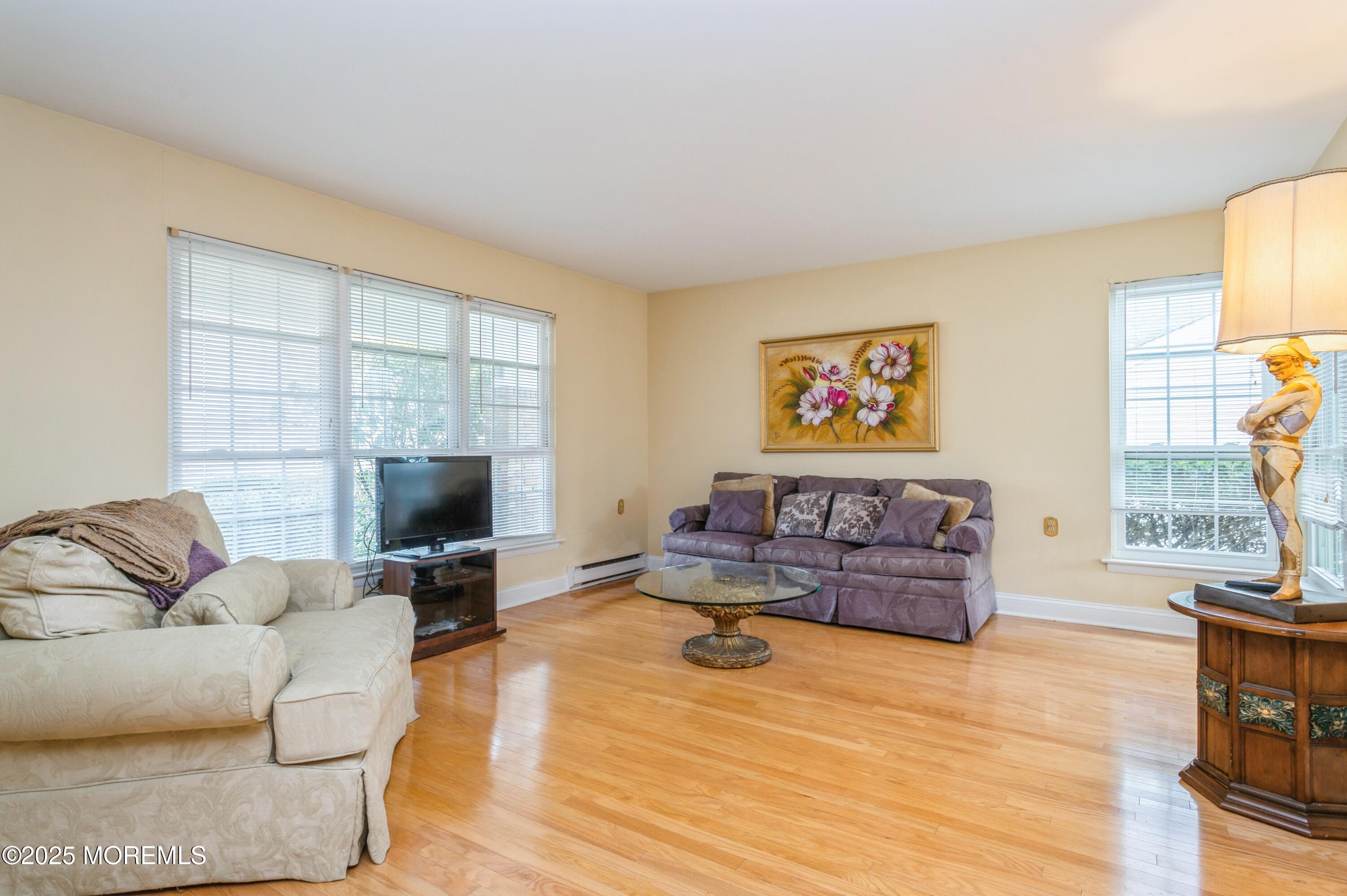29 Woodstock Lane Image 4