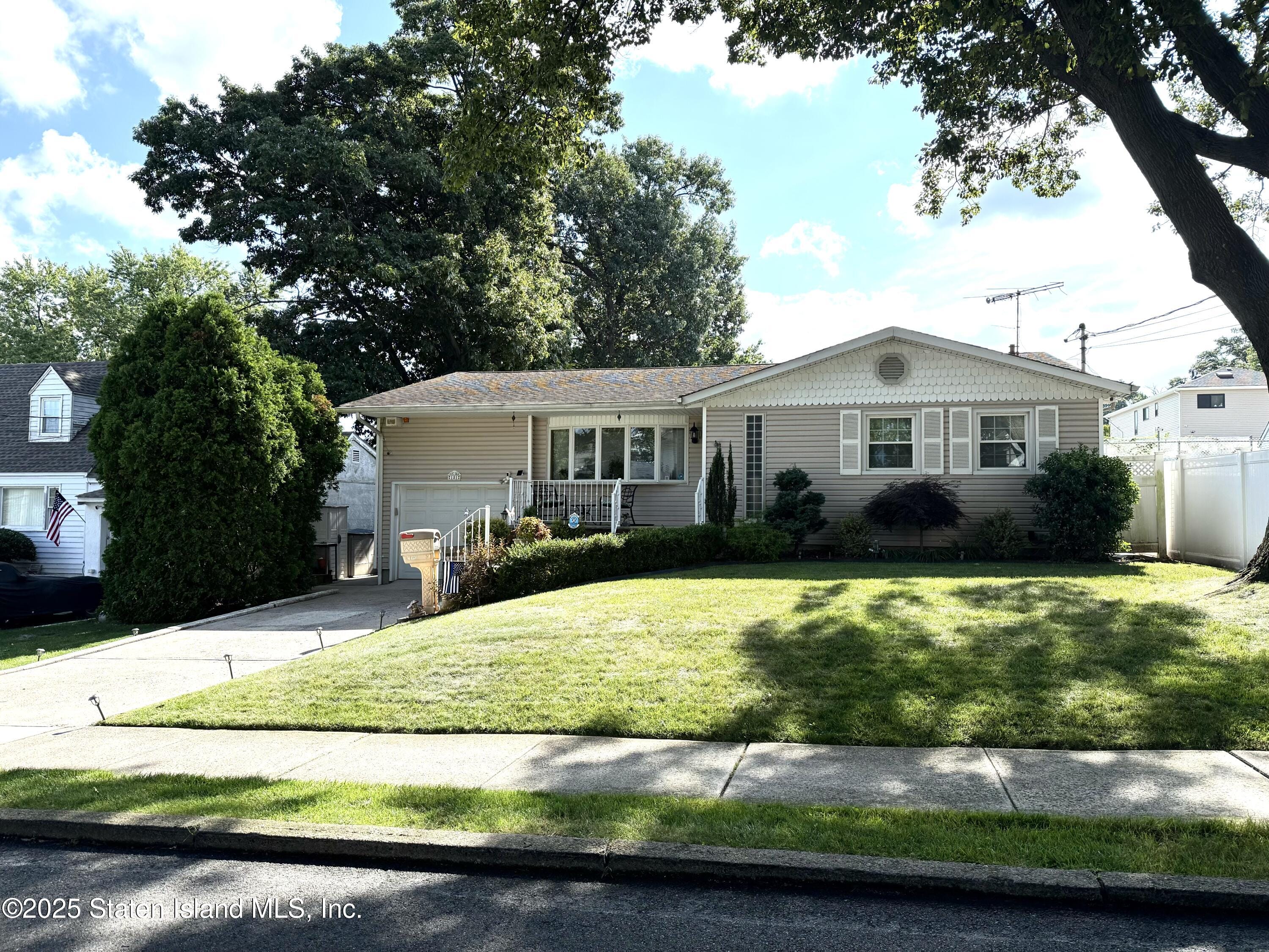 181 Perry Avenue, Staten Island, NY, 10314