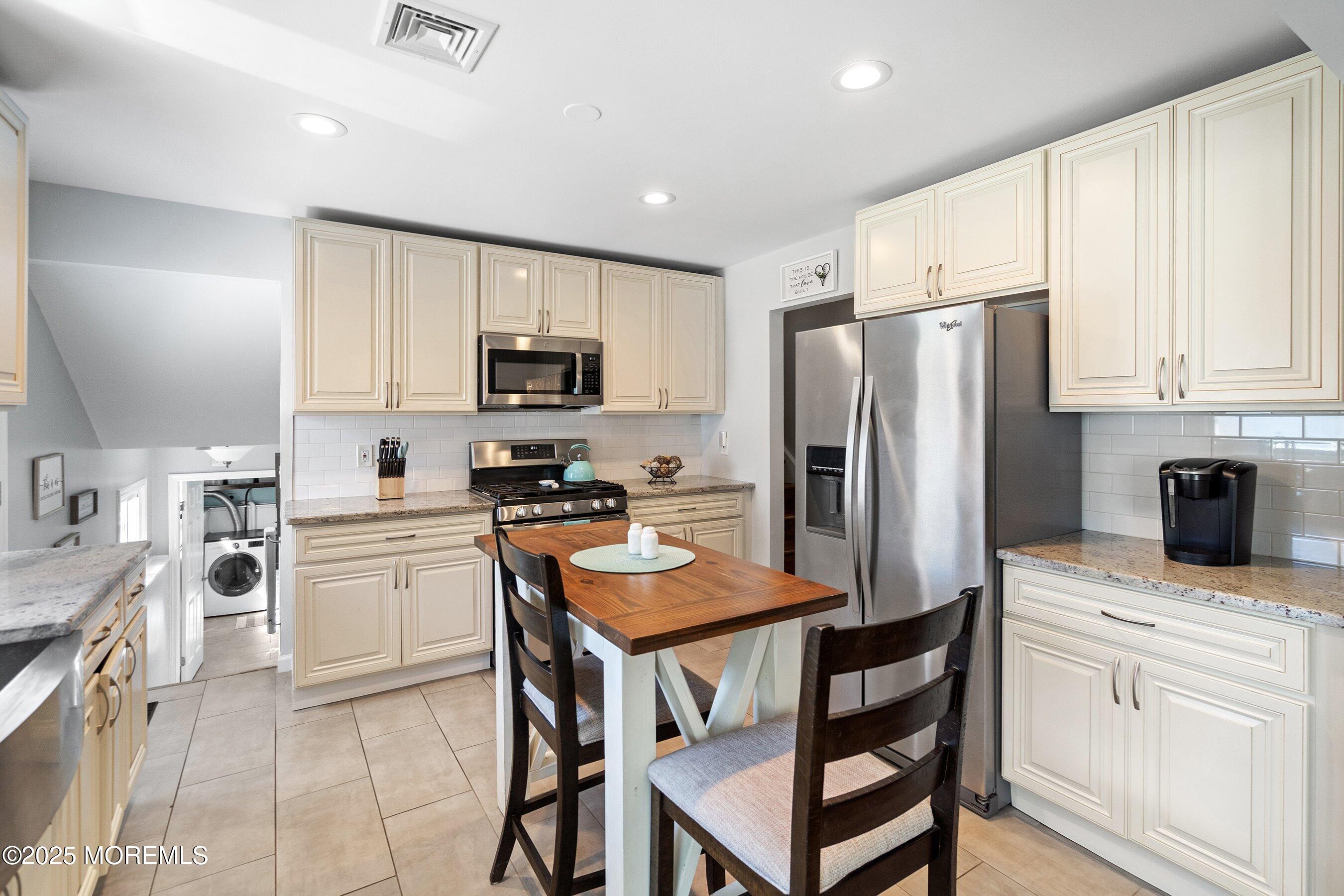 62 Highland Avenue, Leonardo, NJ, 07737 image 18