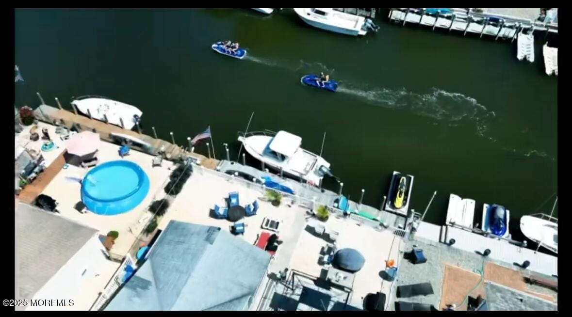 36 Sands Point Road Image 4