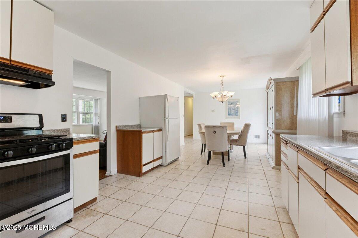 19 Pease Road, Manalapan, NJ, 07726 image 12