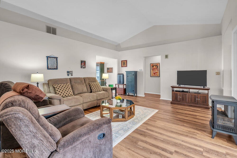 874 Winchester Court A Image 5