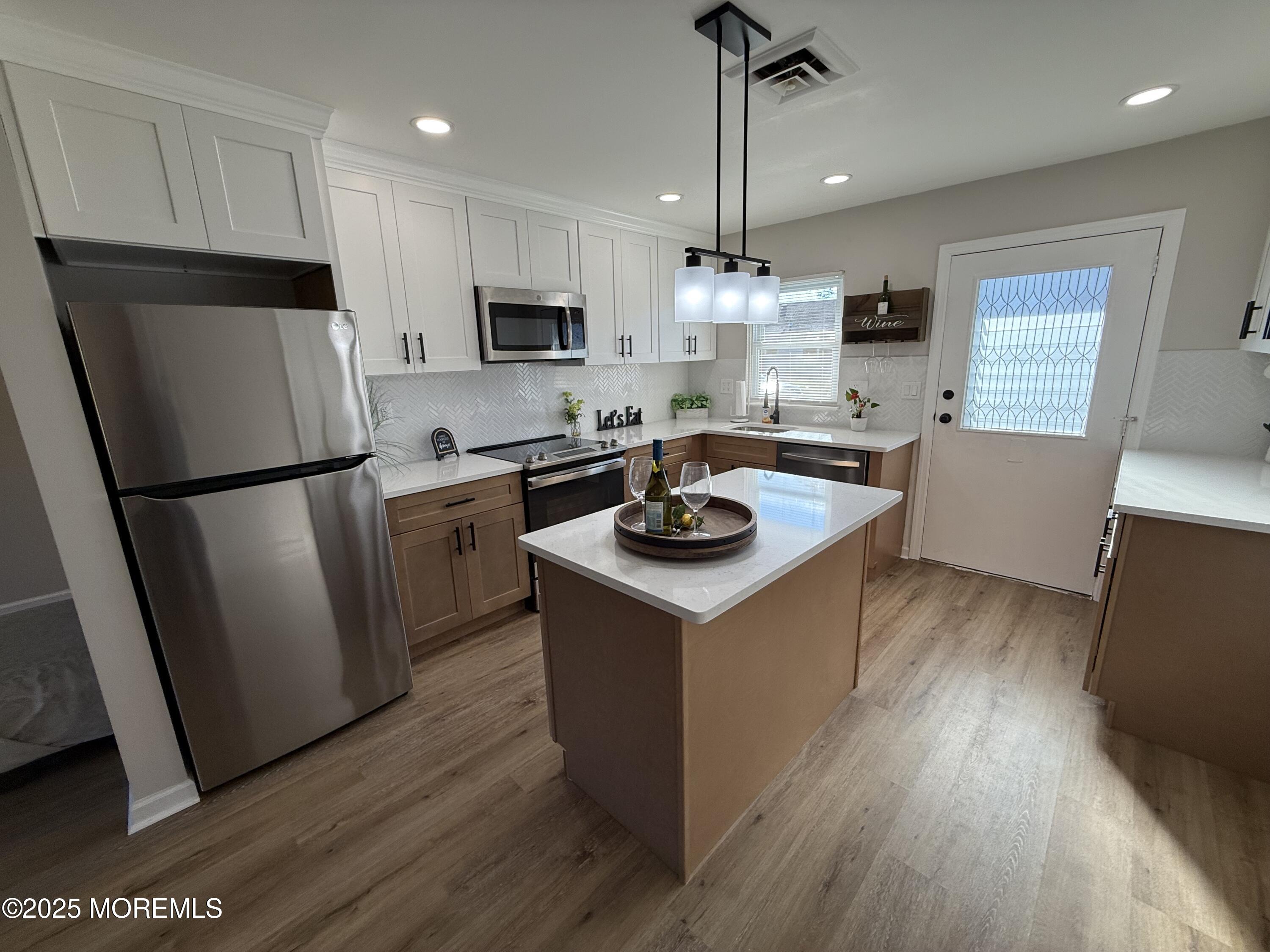 354A Dorchester Drive A Image 3