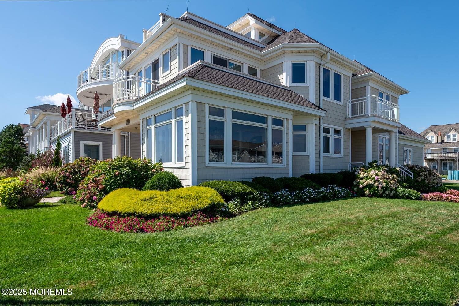 301 Ocean Avenue Image 3