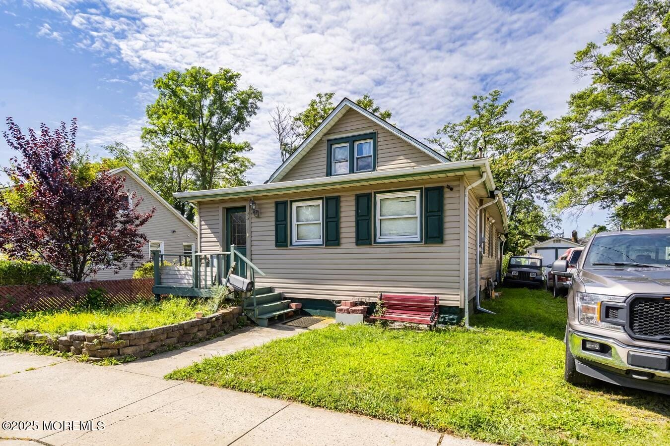 33 Oakwood Place, Keansburg, NJ, 07734