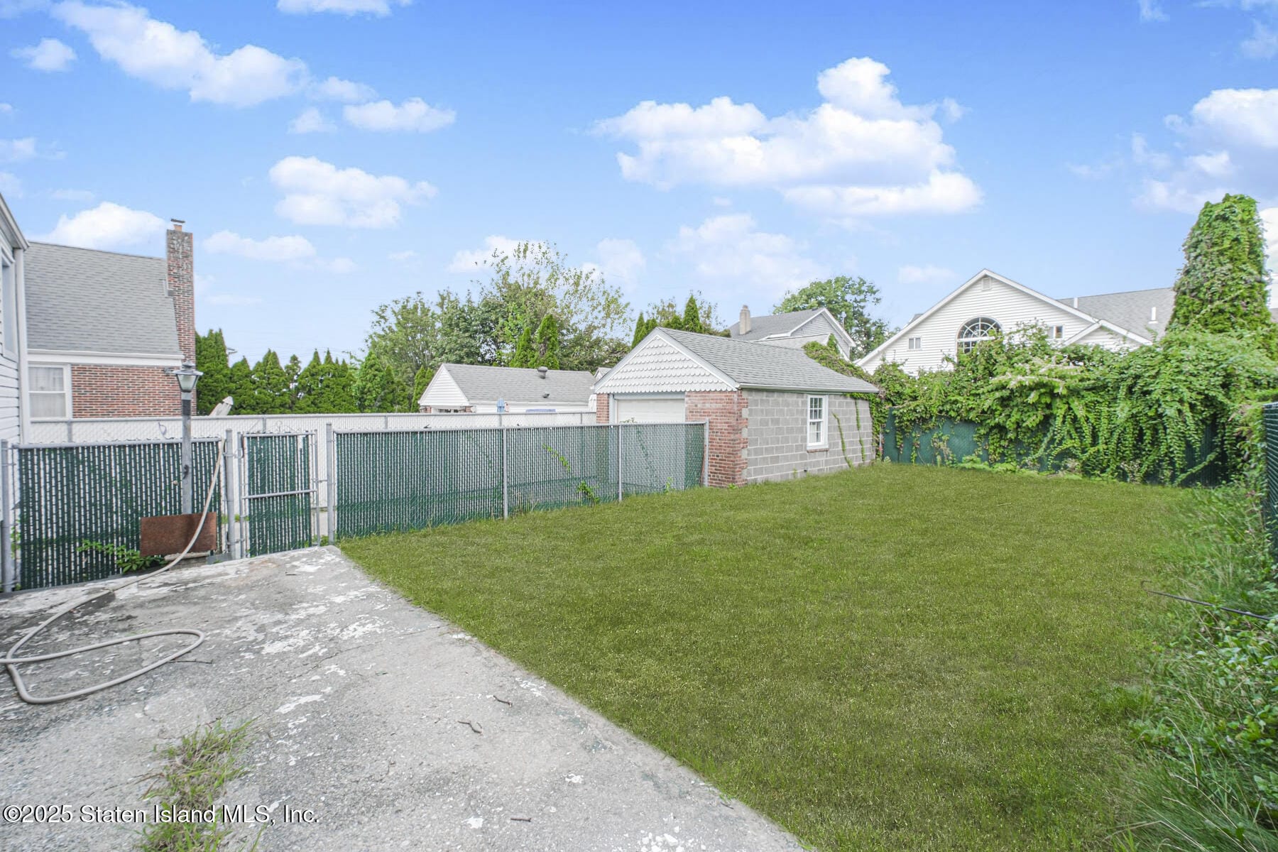 523 Woolley Avenue Image 4