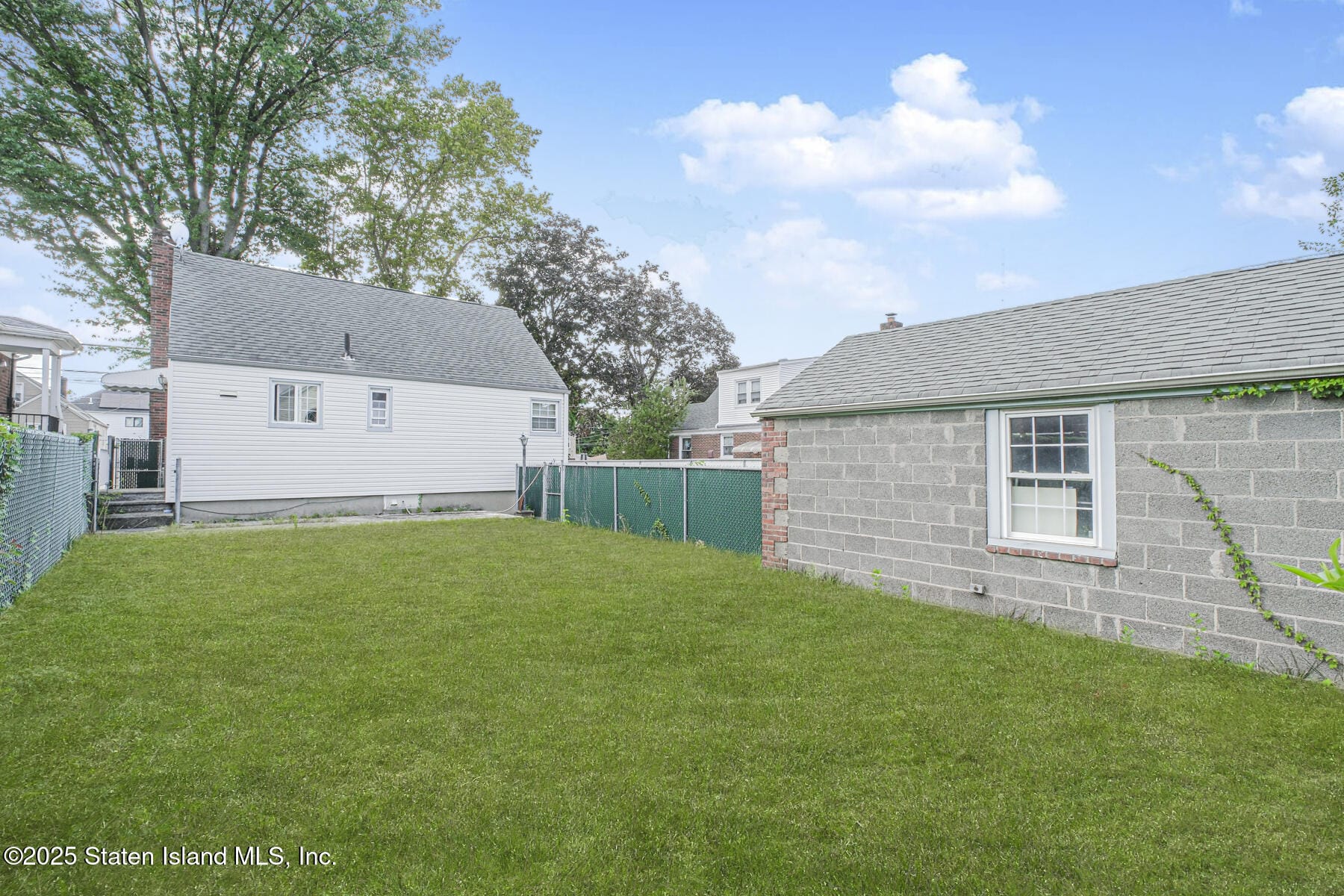 523 Woolley Avenue Image 5