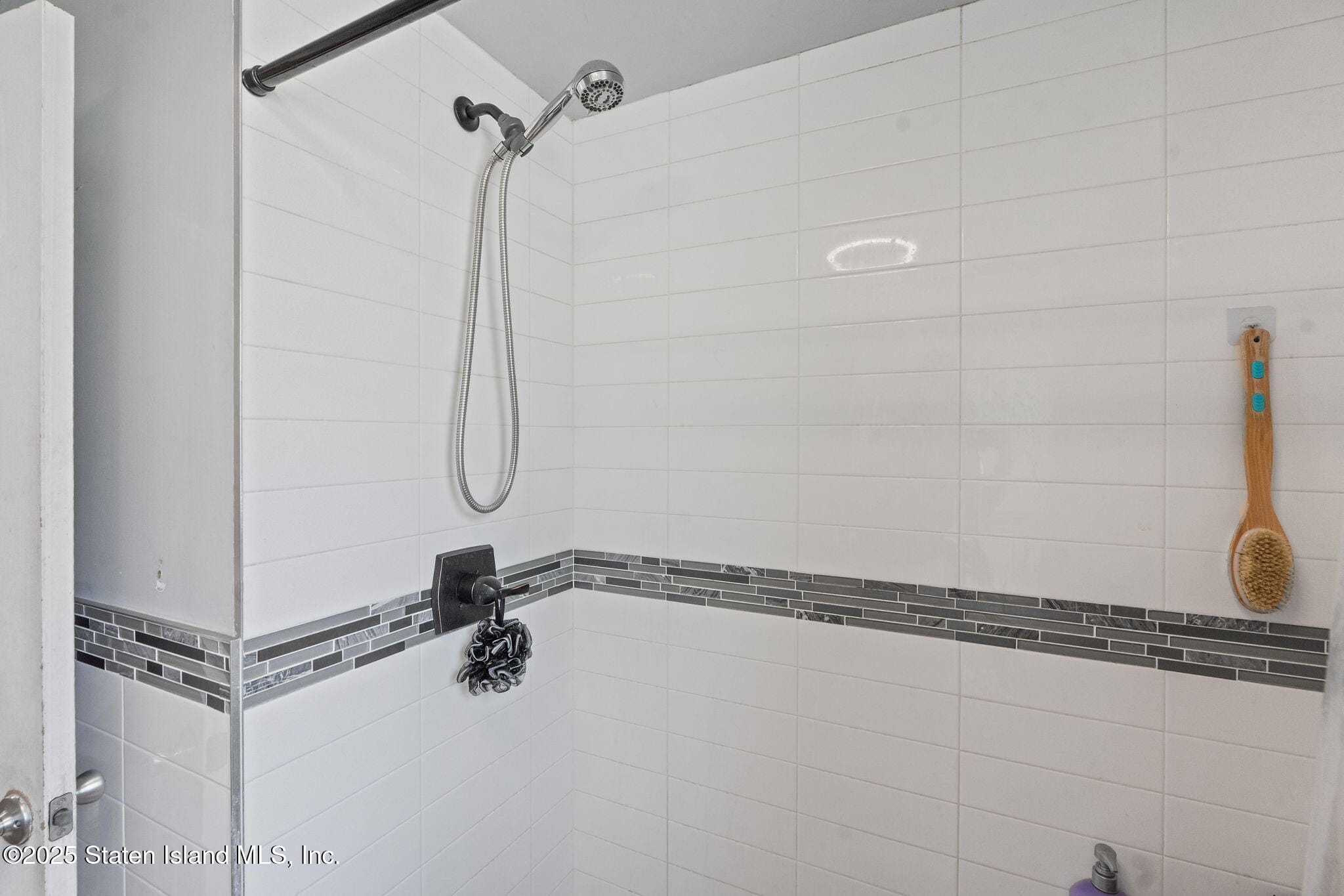 190 W Buchanan Street, Staten Island, NY, 10301 image 24