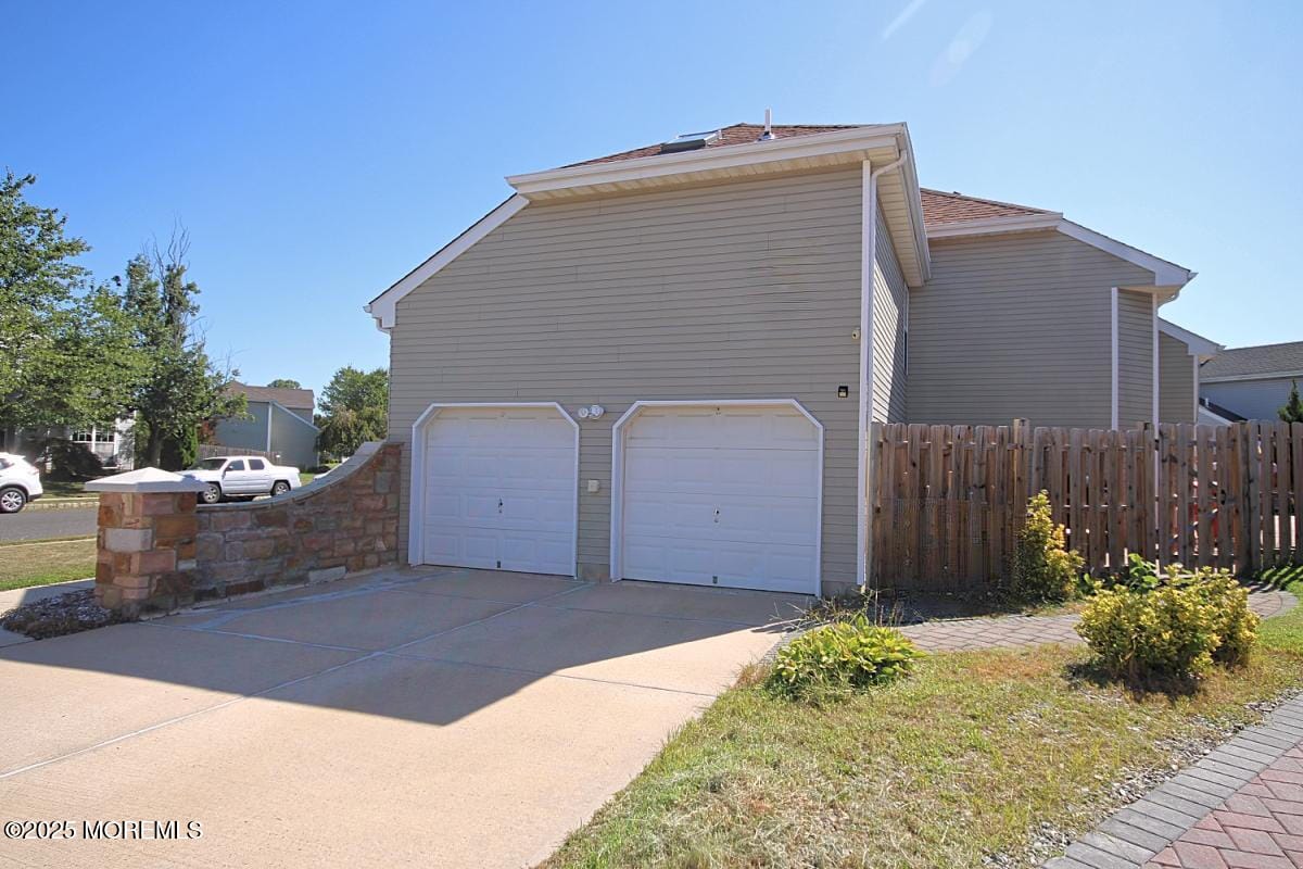 83 Kentucky Way, Freehold, NJ, 07728 image 32