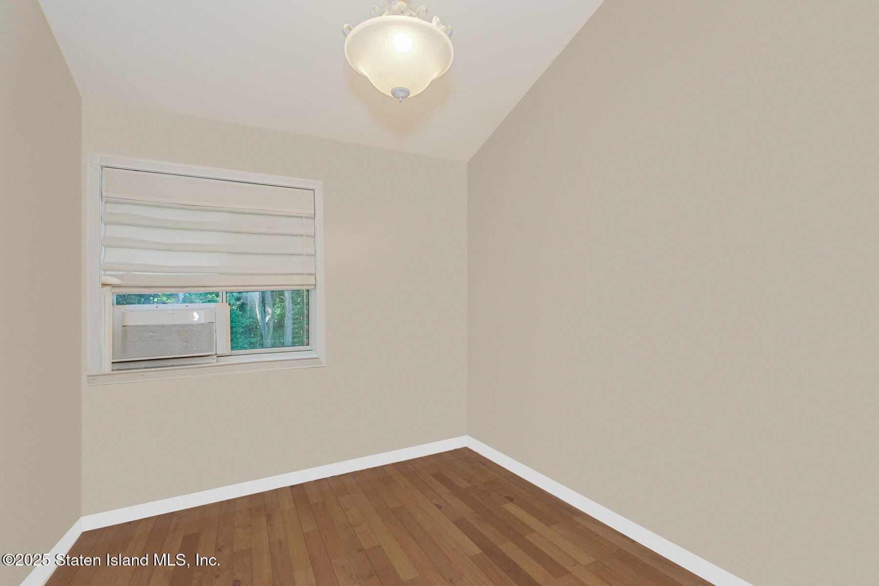 20 Notus Avenue, Staten Island, NY, 10312 image 36