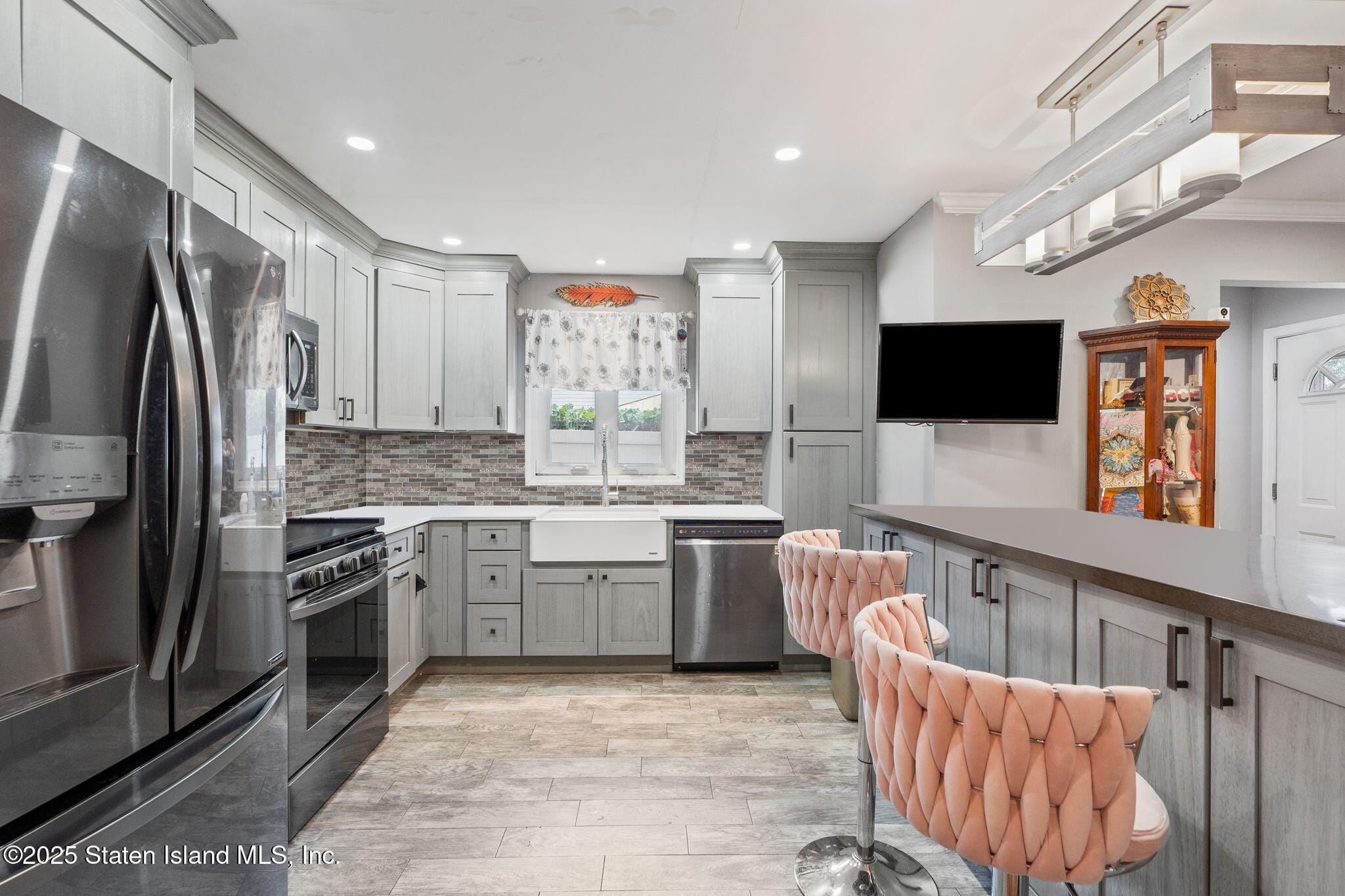 190 W Buchanan Street, Staten Island, NY, 10301 image 42