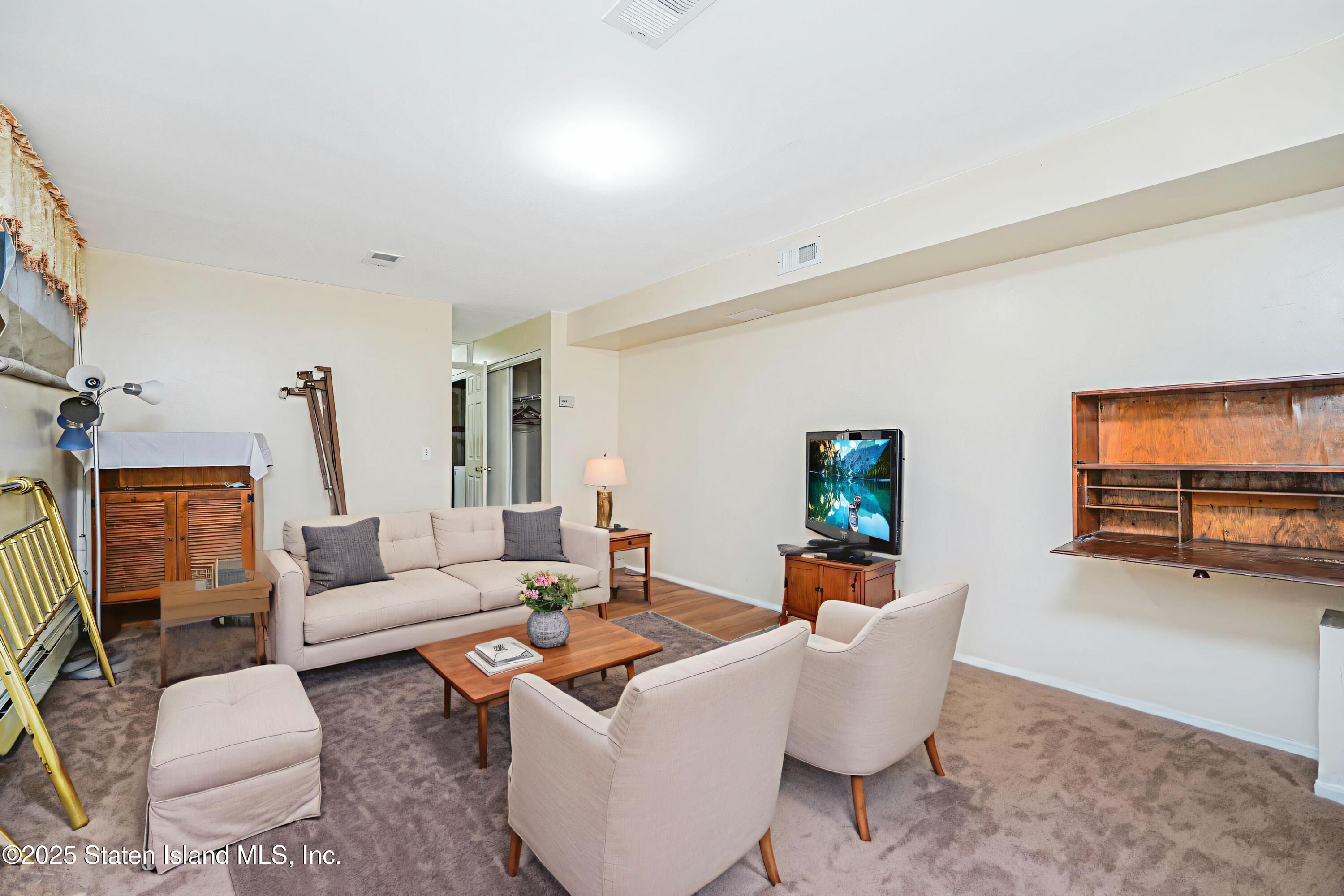 136 Lyman Avenue, Staten Island, NY, 10305 image 30