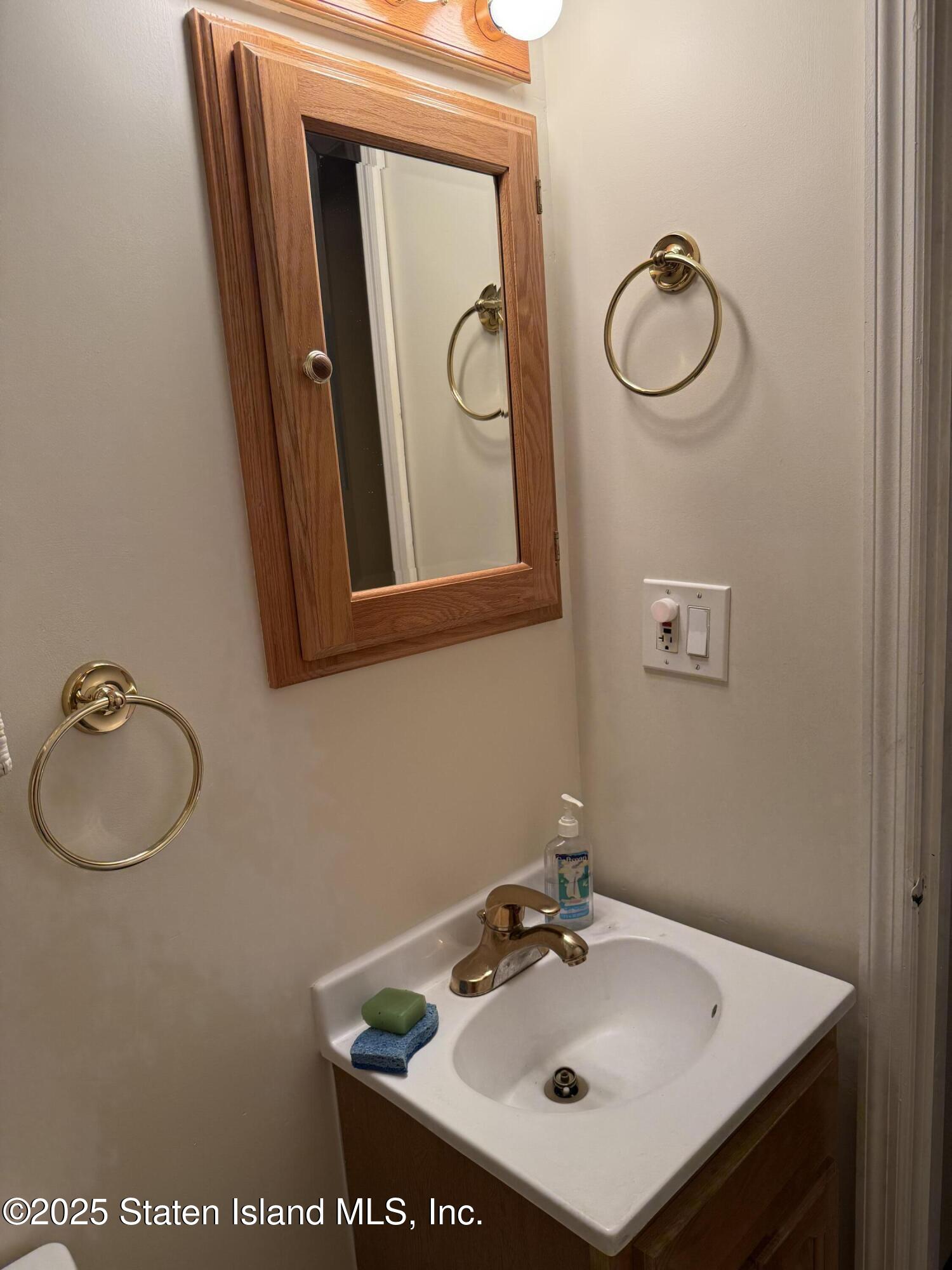 66 Tappen Court, Staten Island, NY, 10304 image 7