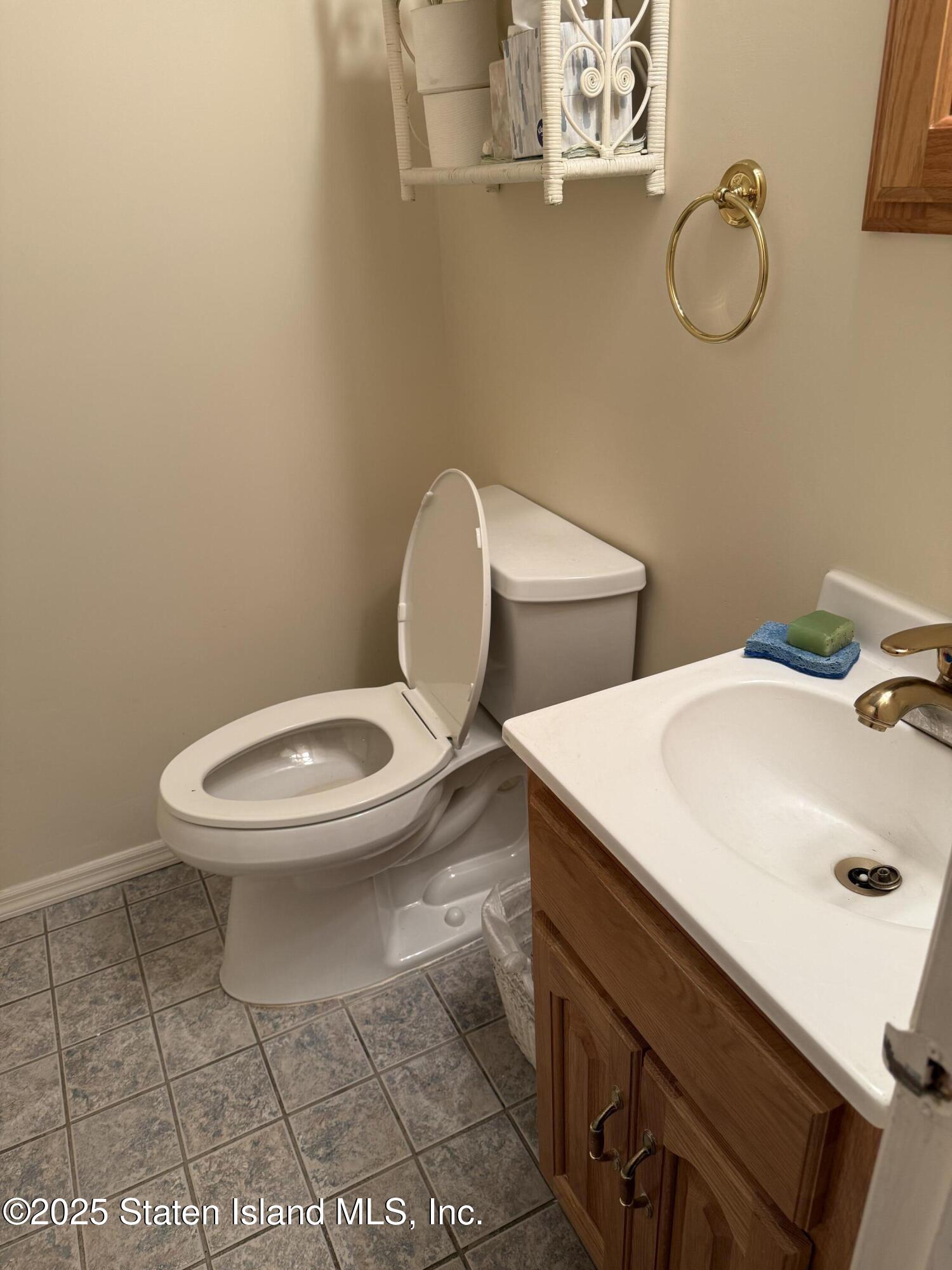 66 Tappen Court, Staten Island, NY, 10304 image 6