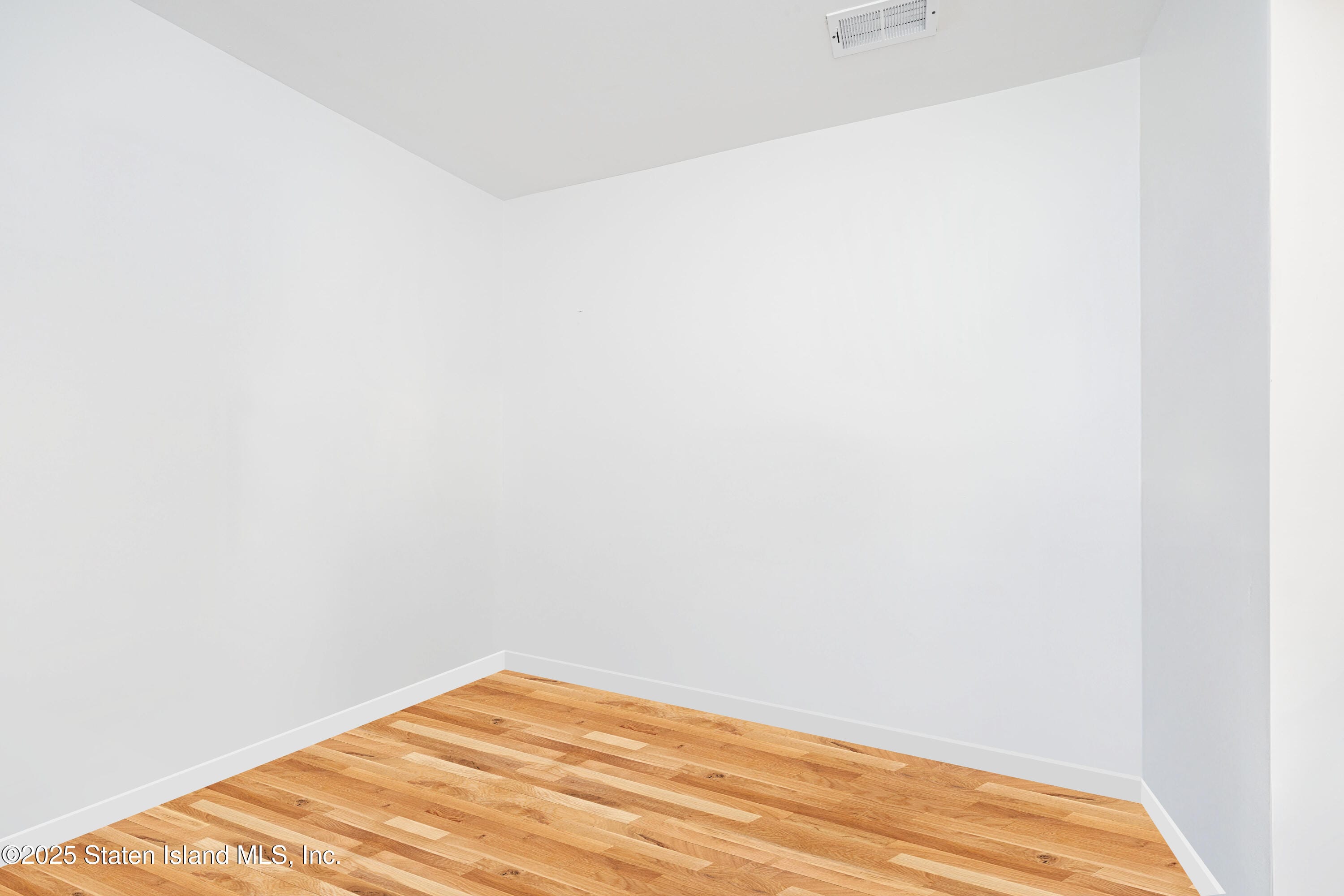 108 Surfside Plaza, Staten Island, NY, 10307 image 21