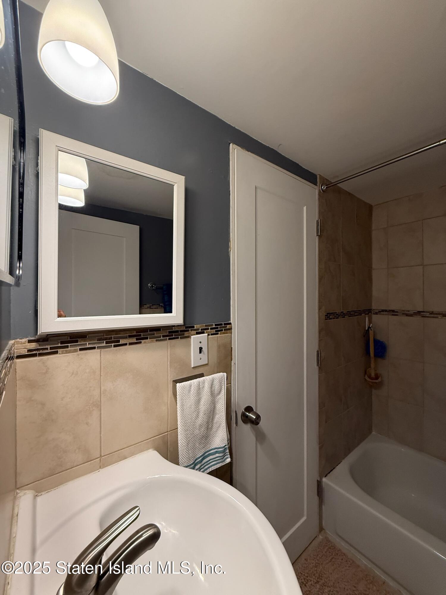 108 Surfside Plaza, Staten Island, NY, 10307 image 11