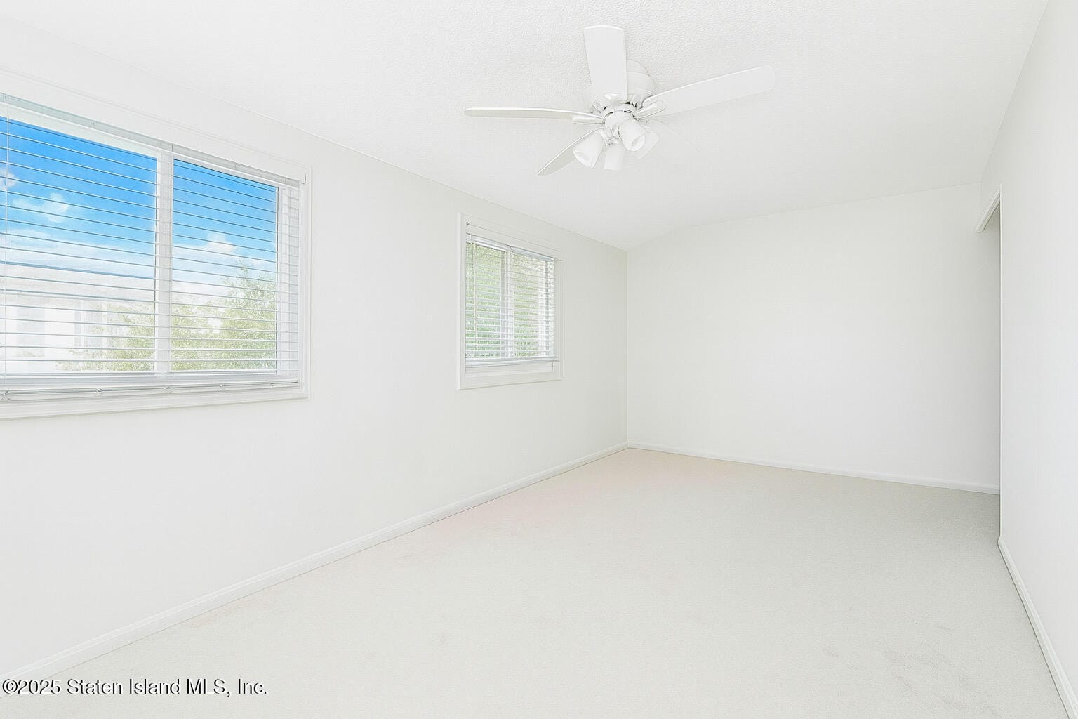 70 Ilyssa Way, Staten Island, NY, 10312 image 31