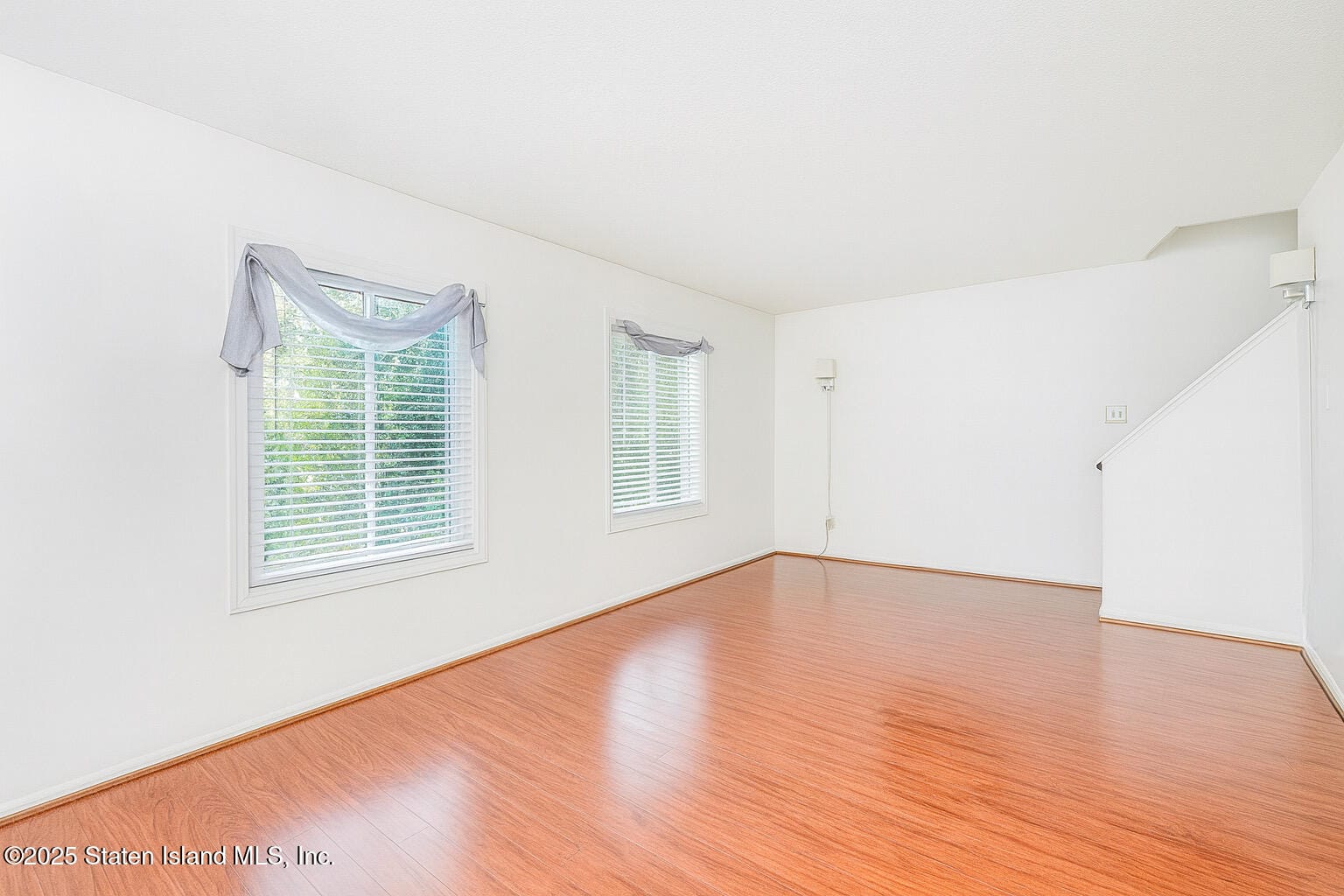 70 Ilyssa Way, Staten Island, NY, 10312 image 24