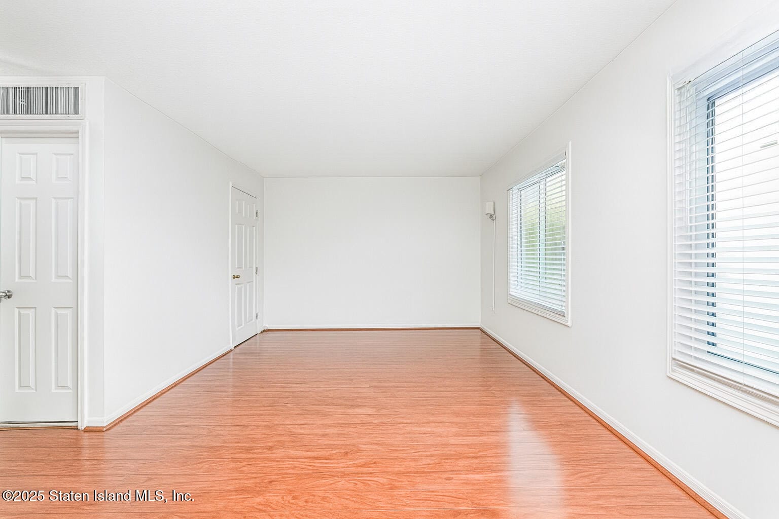 70 Ilyssa Way, Staten Island, NY, 10312 image 25