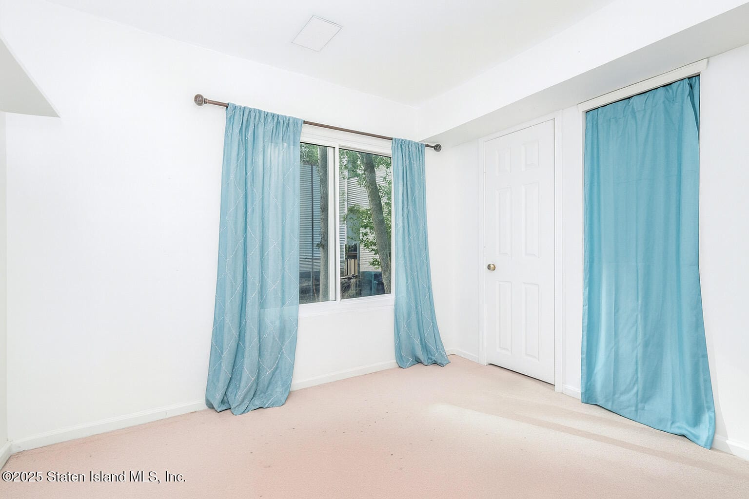 70 Ilyssa Way, Staten Island, NY, 10312 image 6