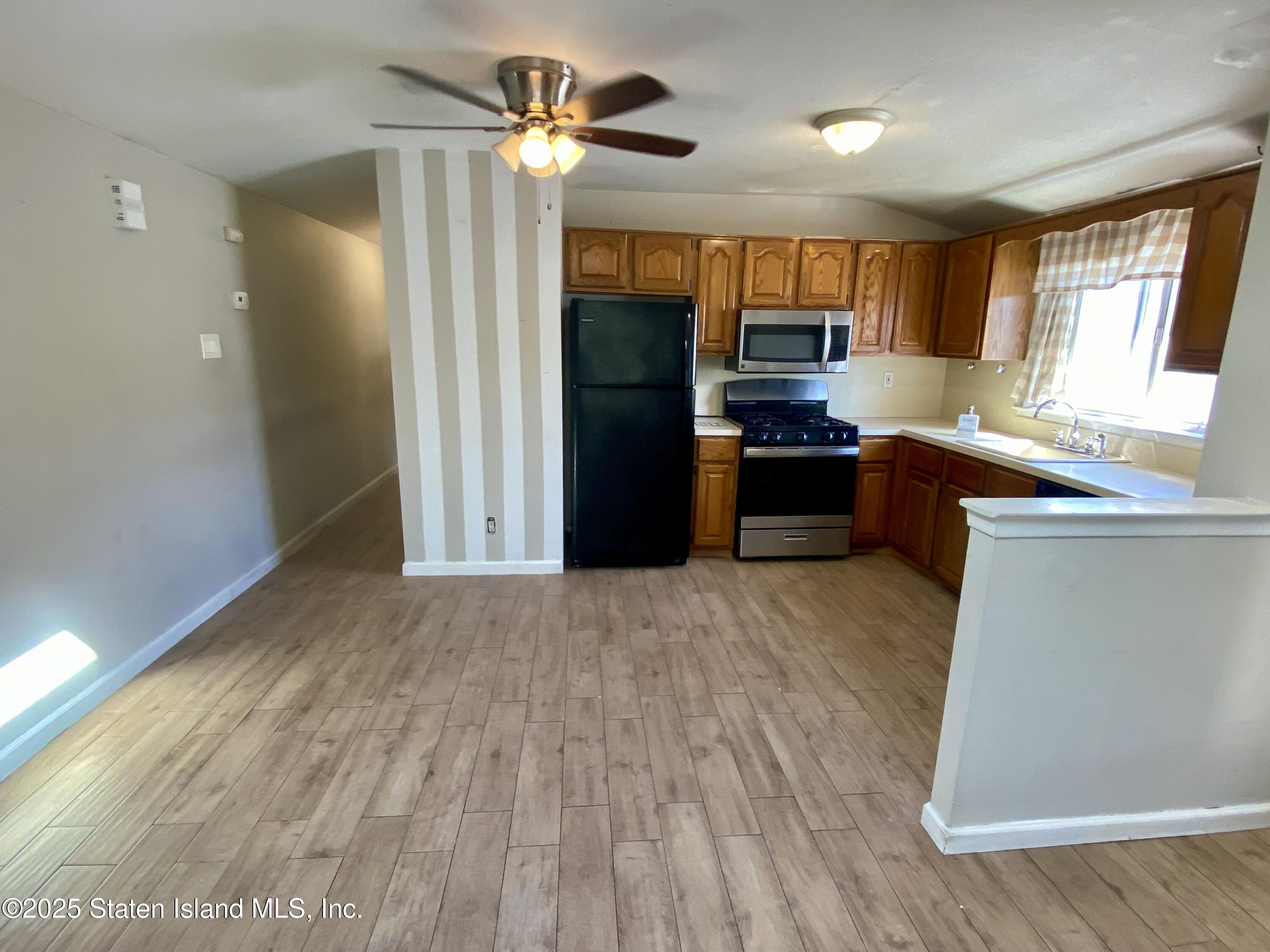 61 Heinz Avenue, Staten Island, NY, 10308 image 13