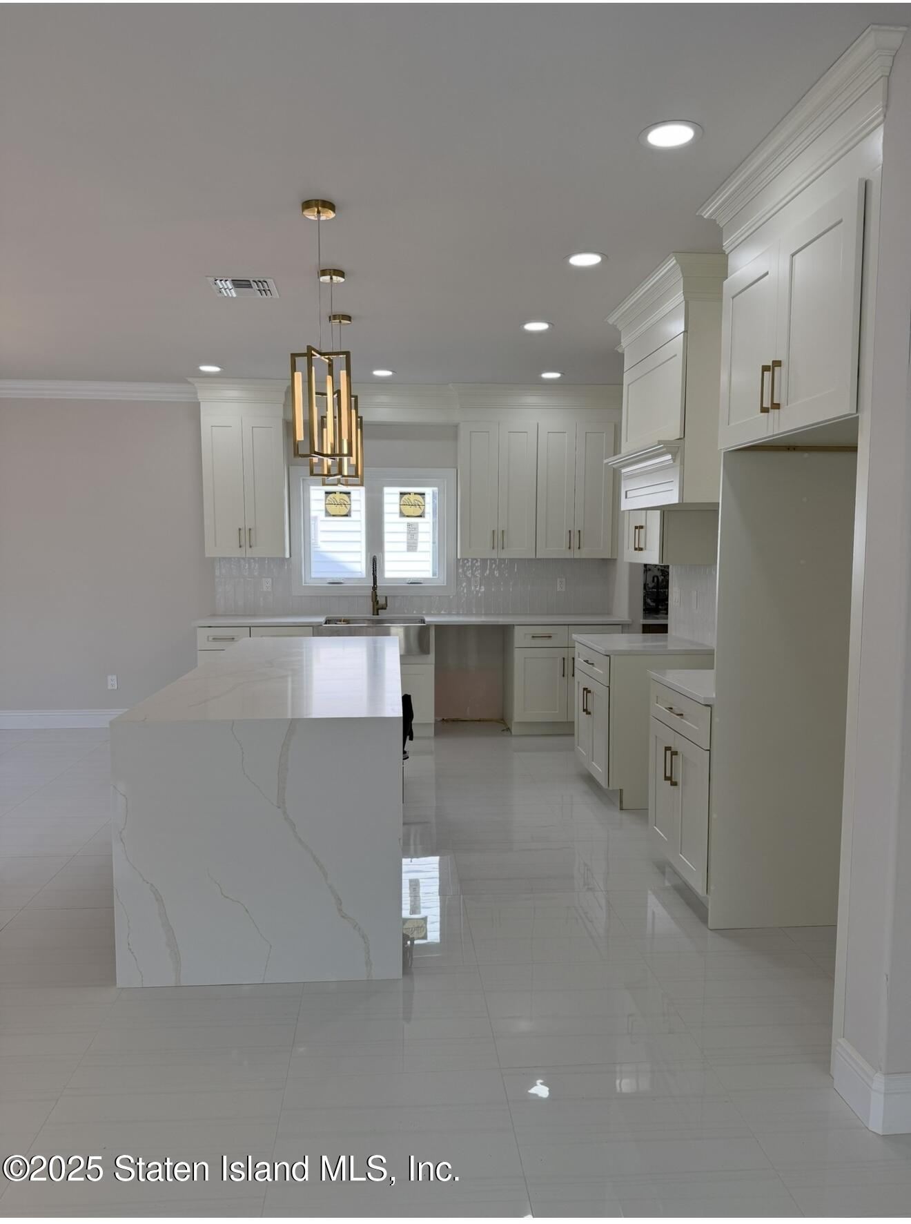 1047 Edgegrove Avenue, Staten Island, NY, 10309 image 8