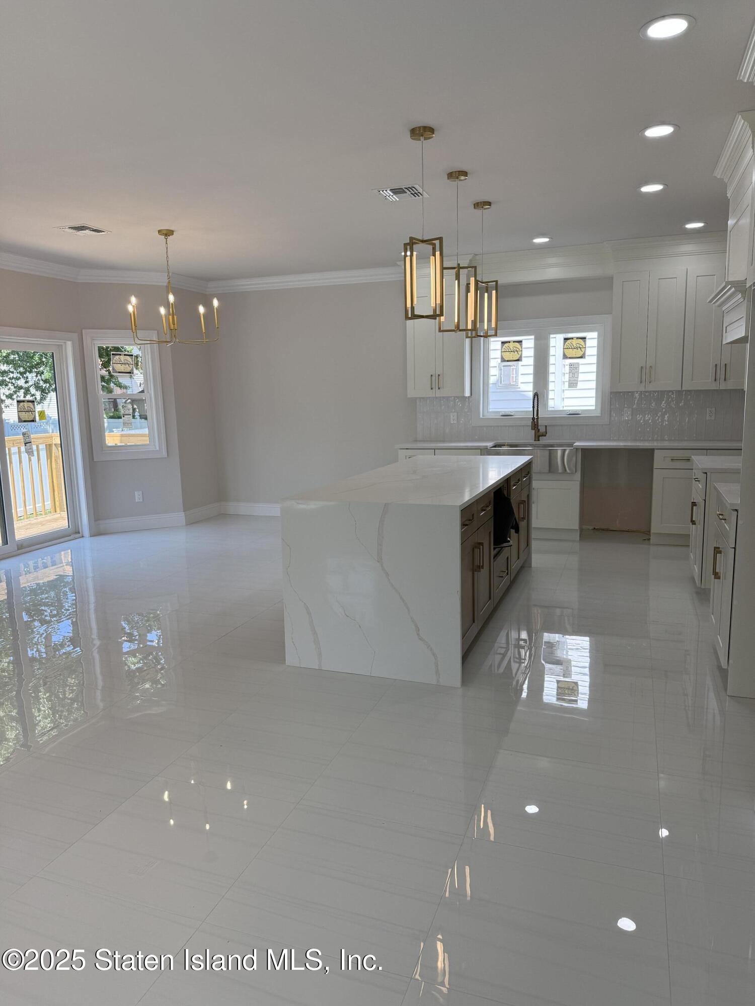 1047 Edgegrove Avenue, Staten Island, NY, 10309 image 11