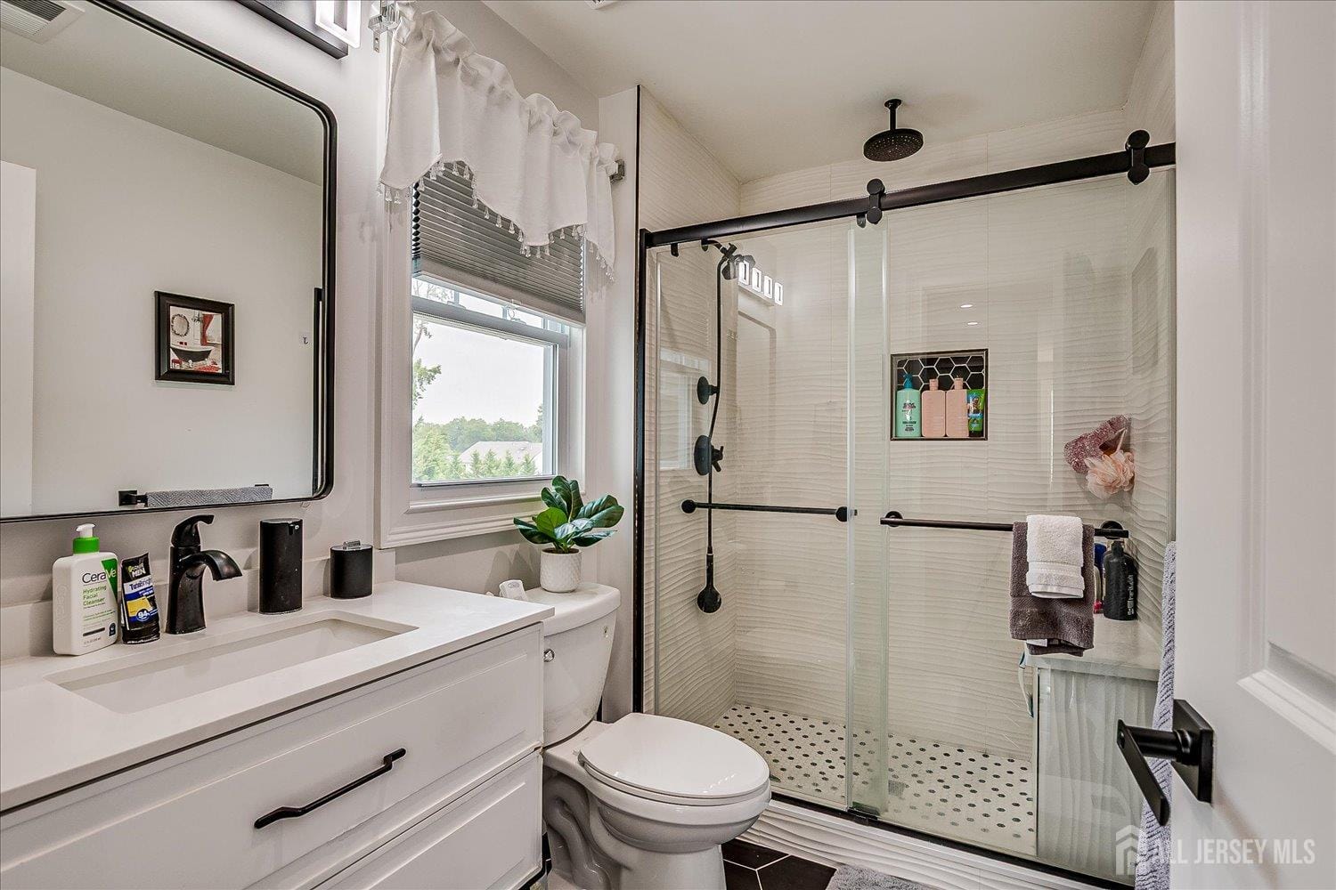 68 Dewey Avenue, Middlesex, NJ, 07067 image 23