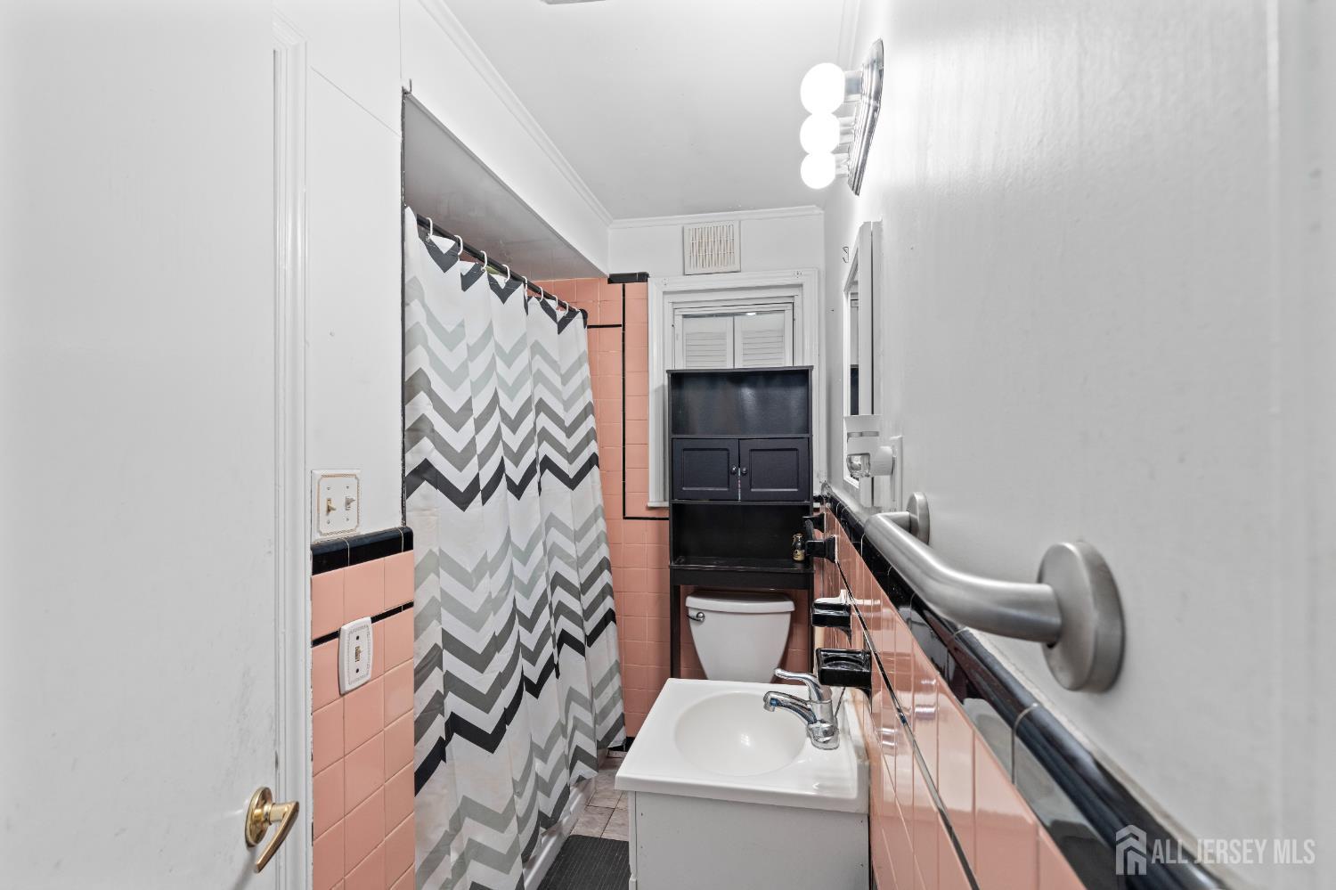 7 Valley Brook Drive, Middlesex, NJ, 08846 image 13