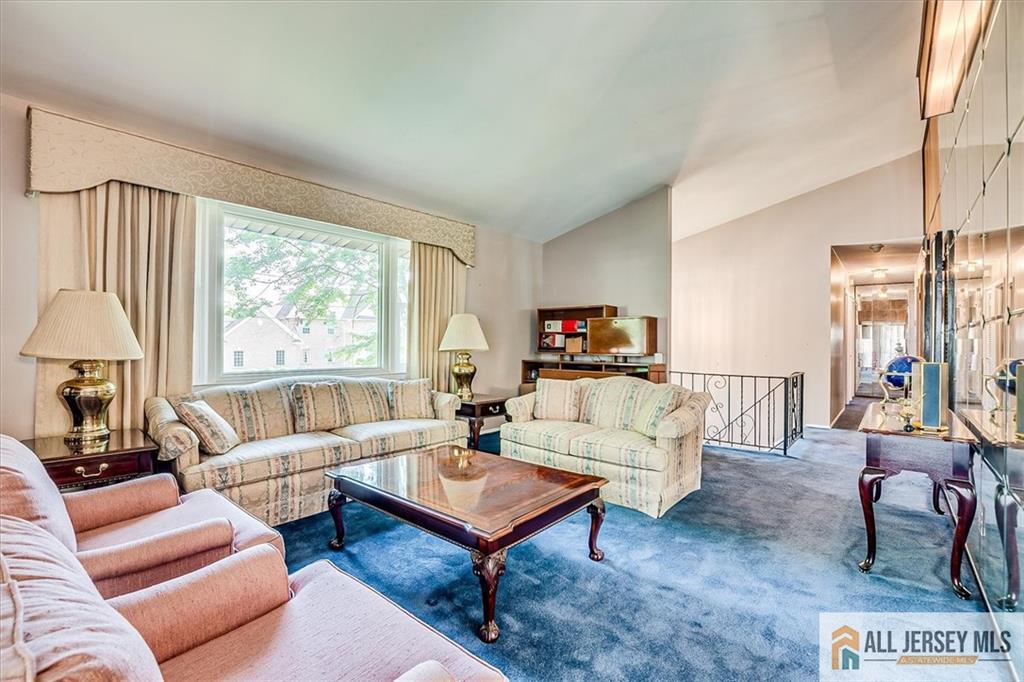 32 Chandler Road, Edison, NJ, 08820 image 9