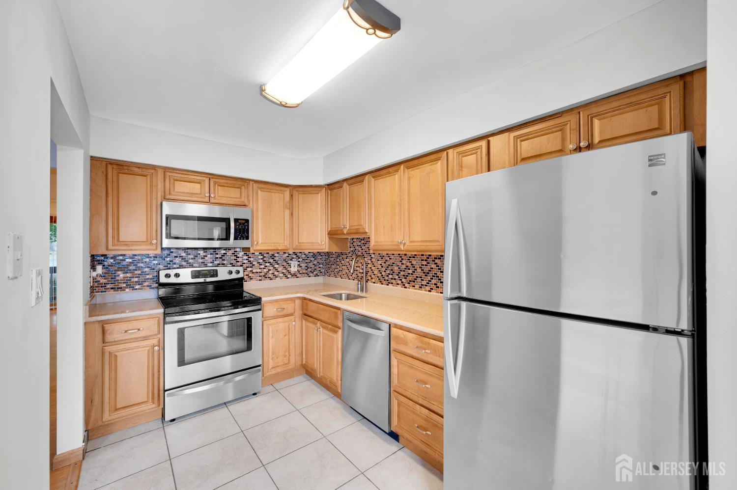 48 Ellen Heath Drive, Old Bridge, NJ, 07747 image 8