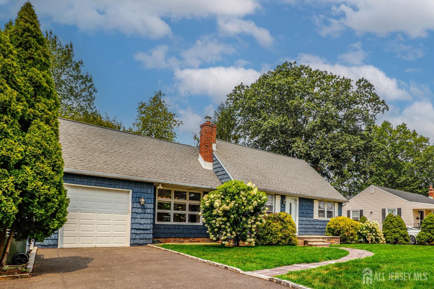 70 Lancaster Road Image 3
