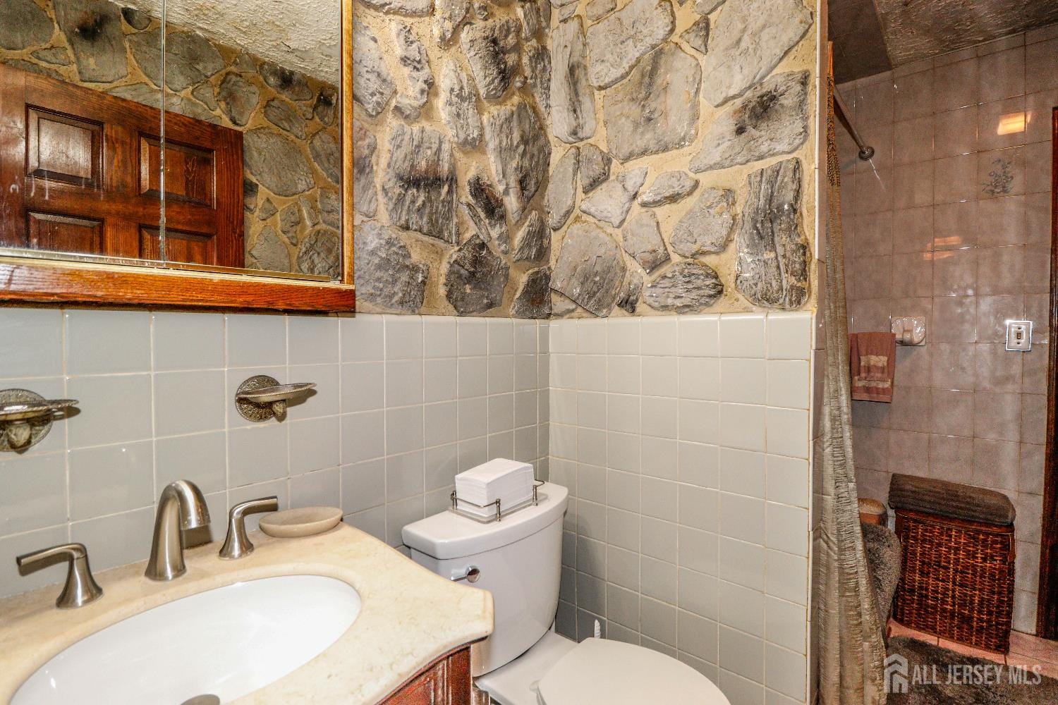 257 S 6th Avenue, Highland Park, NJ, 08904 image 13