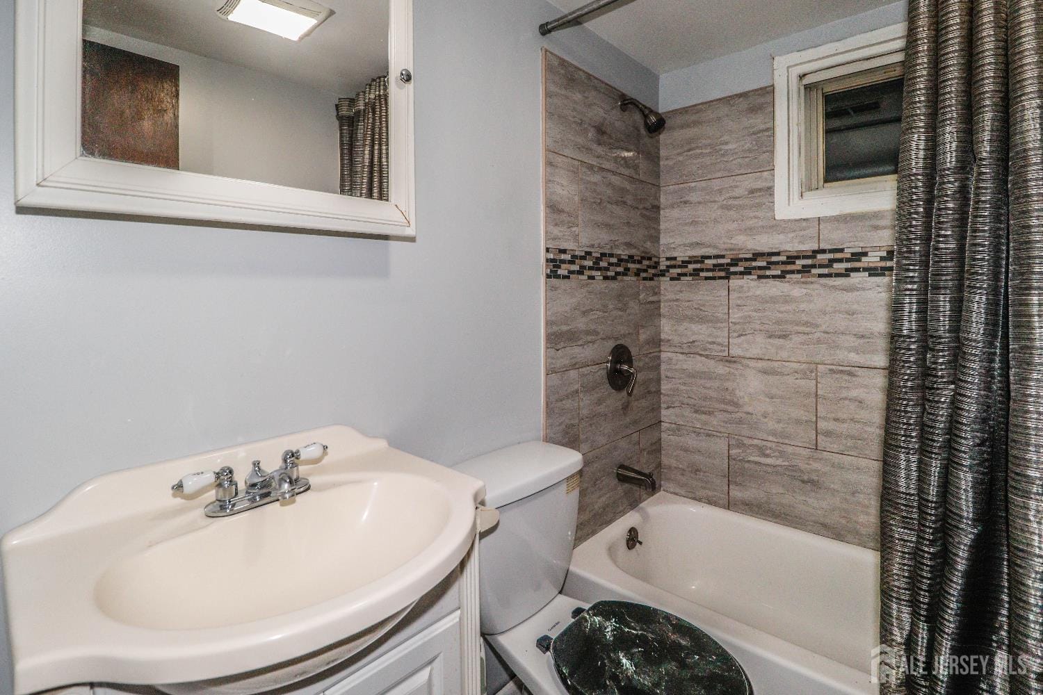257 S 6th Avenue, Highland Park, NJ, 08904 image 17