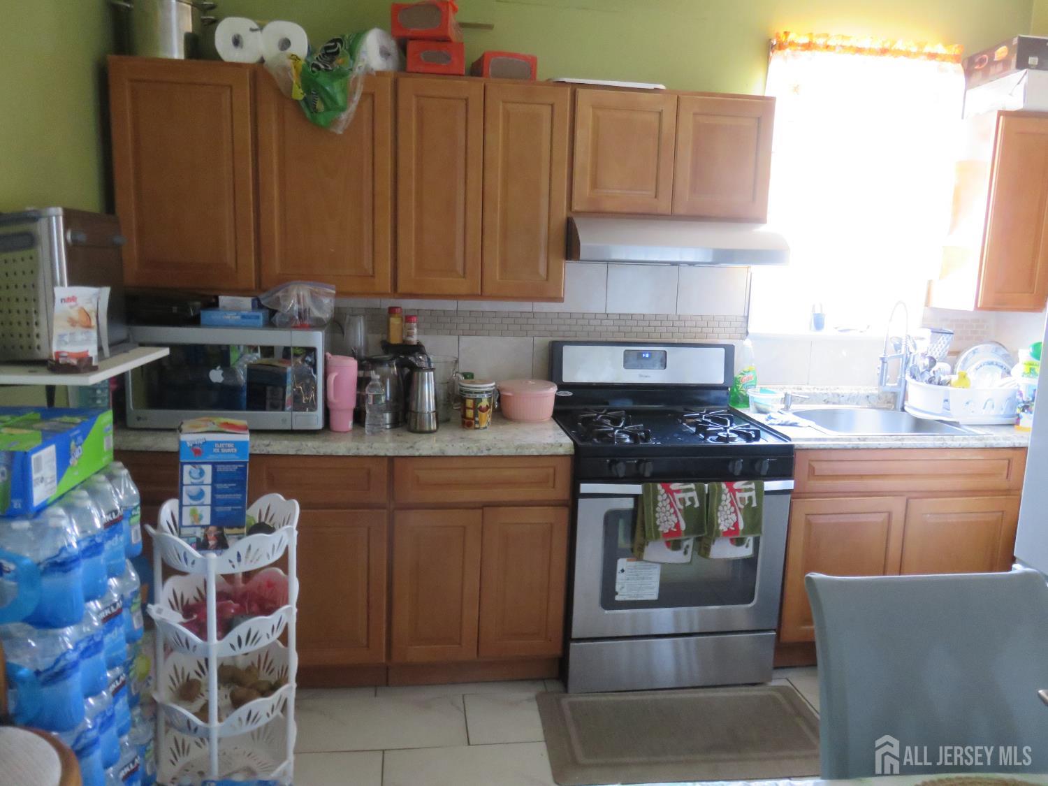 287 Washington Street, Perth Amboy, NJ, 08861 image 6