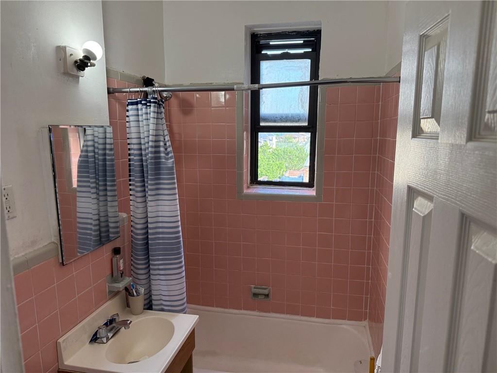 128-11 Newport Avenue 4C, Queens, New York, 11694 image 7