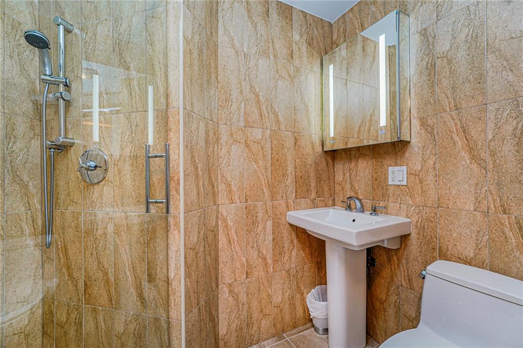 1702 Avenue Z 6B, Brooklyn, New York, 11235 image 28