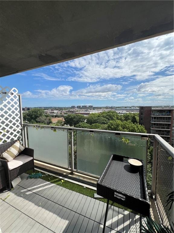 400 Cozine Avenue 9G Image 4