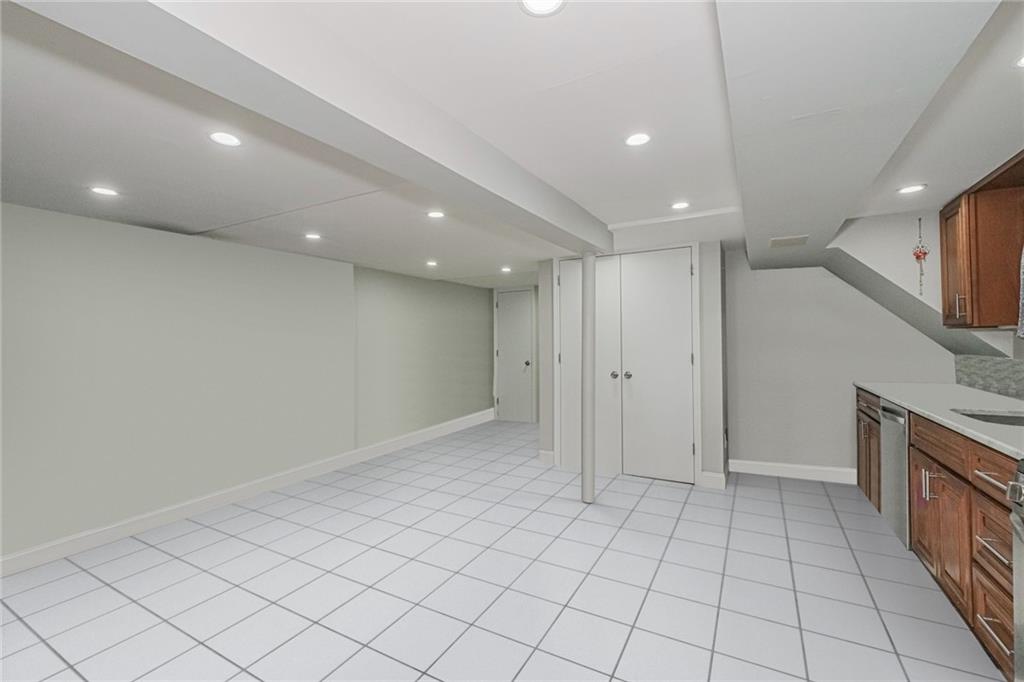 179 70th Street, Brooklyn, New York, 11209 image 13