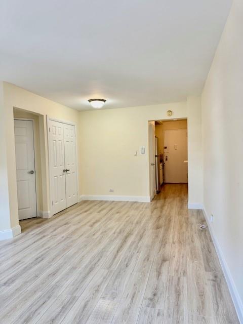 50 Shore Boulevard 3H Image 4
