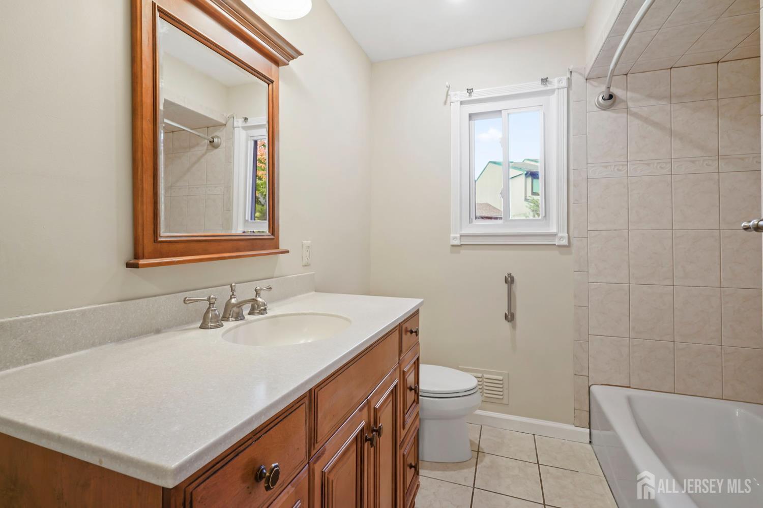 65 Laurie Court, Old Bridge, NJ, 07747 image 9